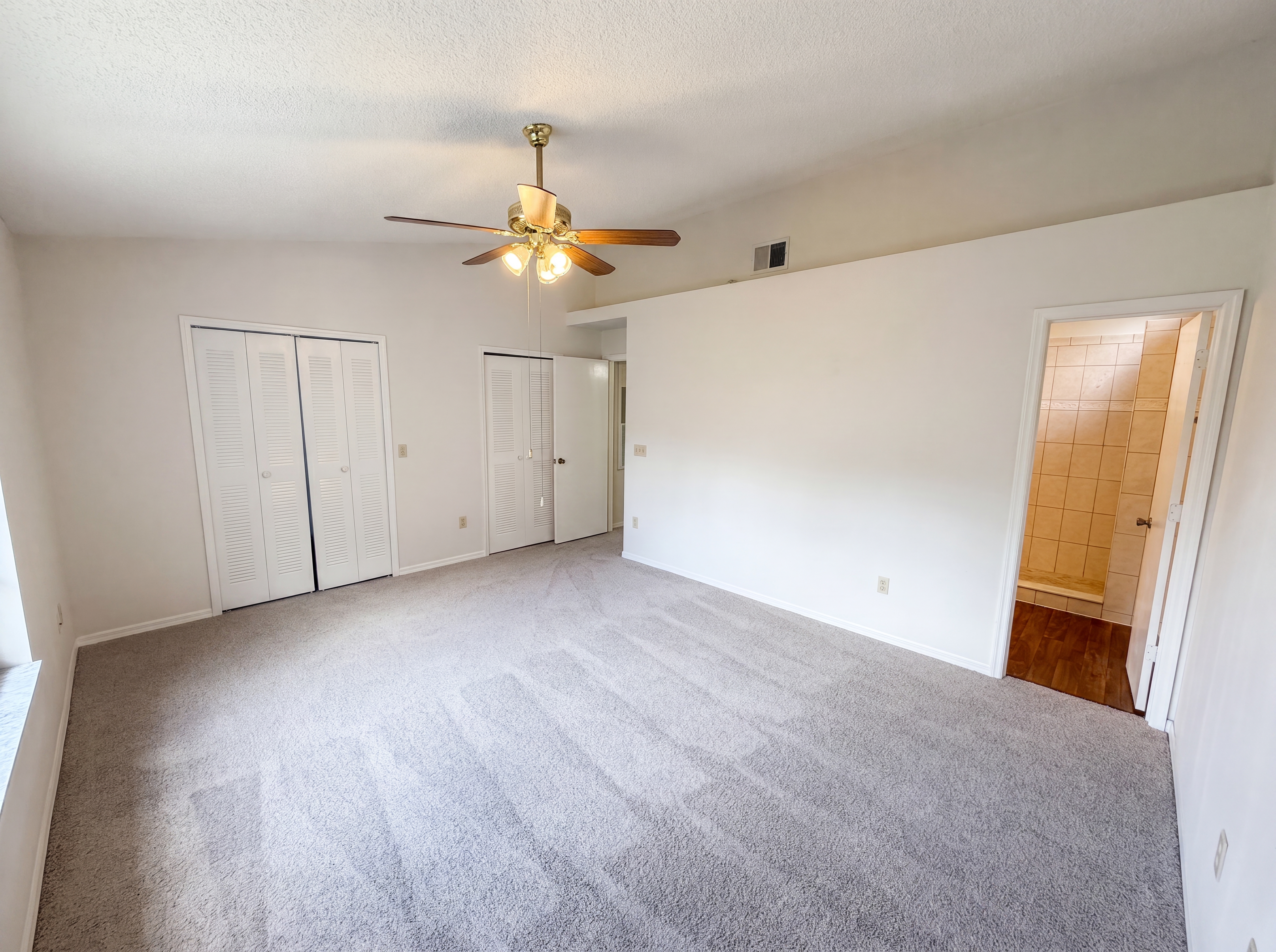 Photo 9 of 24 of 5955 Calais Way, Orlando, FL
