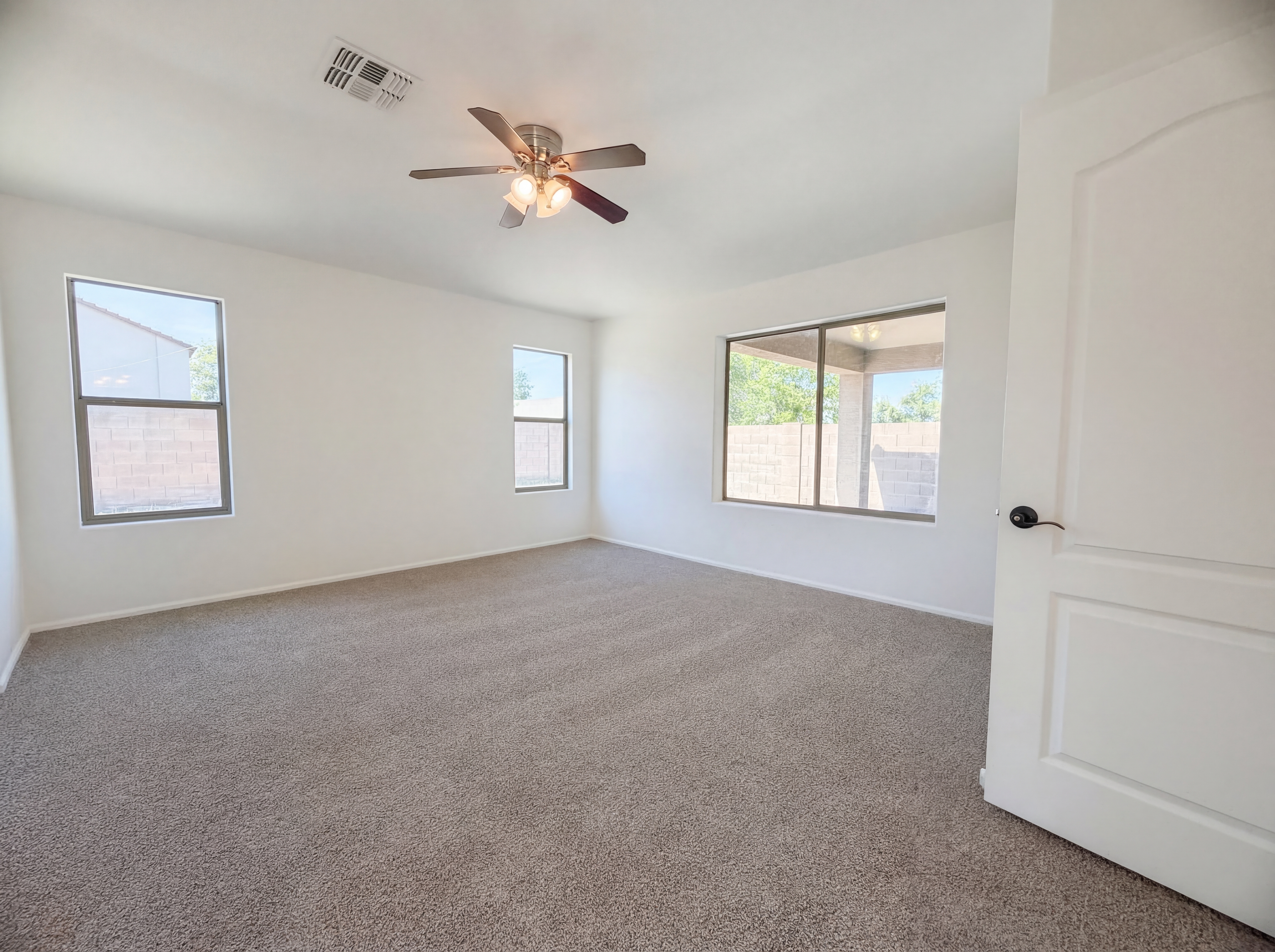 Photo 15 of 17 of 38060 N Bonnie Ln, San Tan Valley, AZ