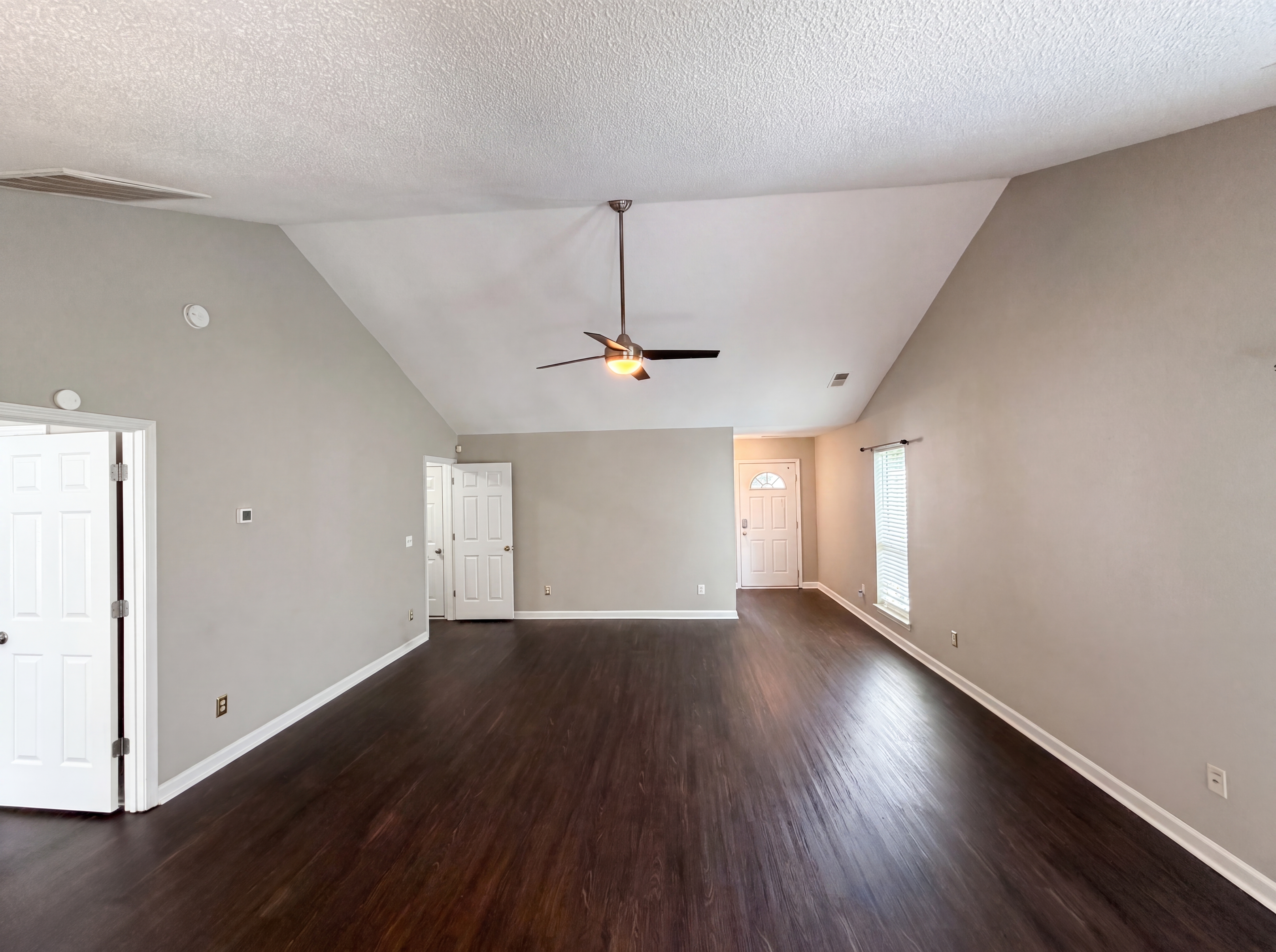 Photo 9 of 27 of 4 Bucktail Way, Irmo, SC