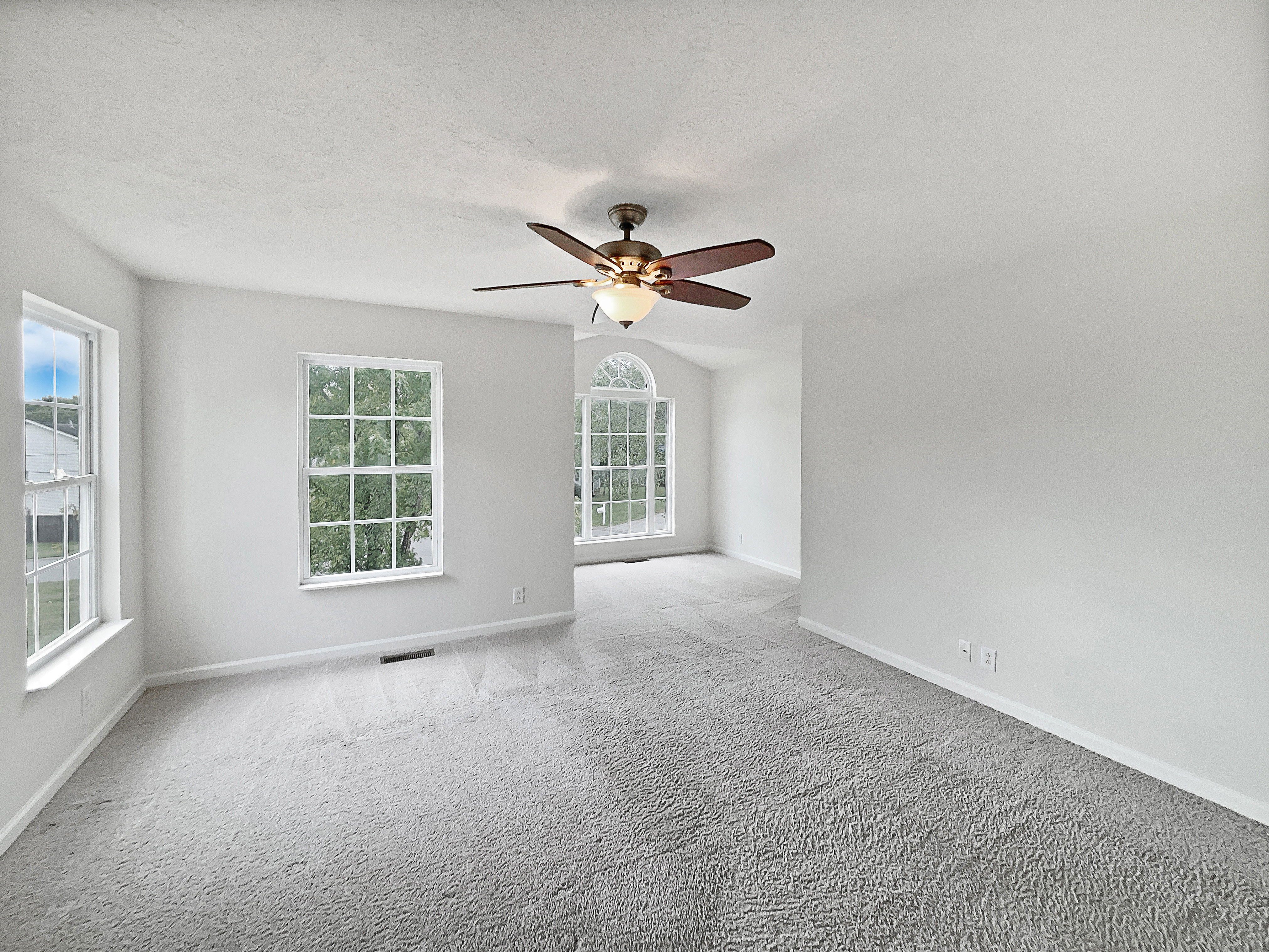 Photo 5 of 26 of 204 Hallford Pl, Hermitage, TN