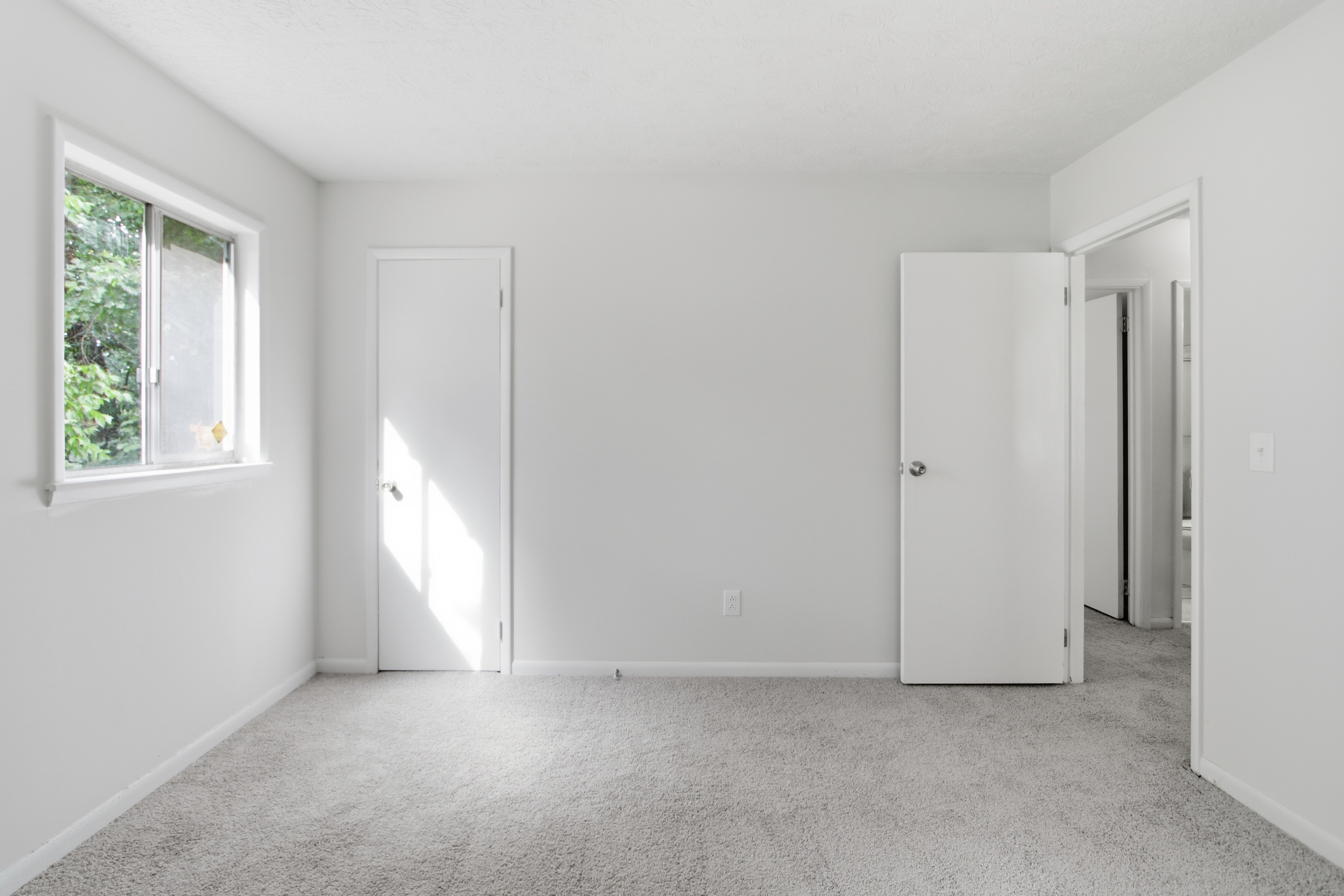 Photo 18 of 30 of 1446 Walnut Ridge Way, Stone Mountain, GA