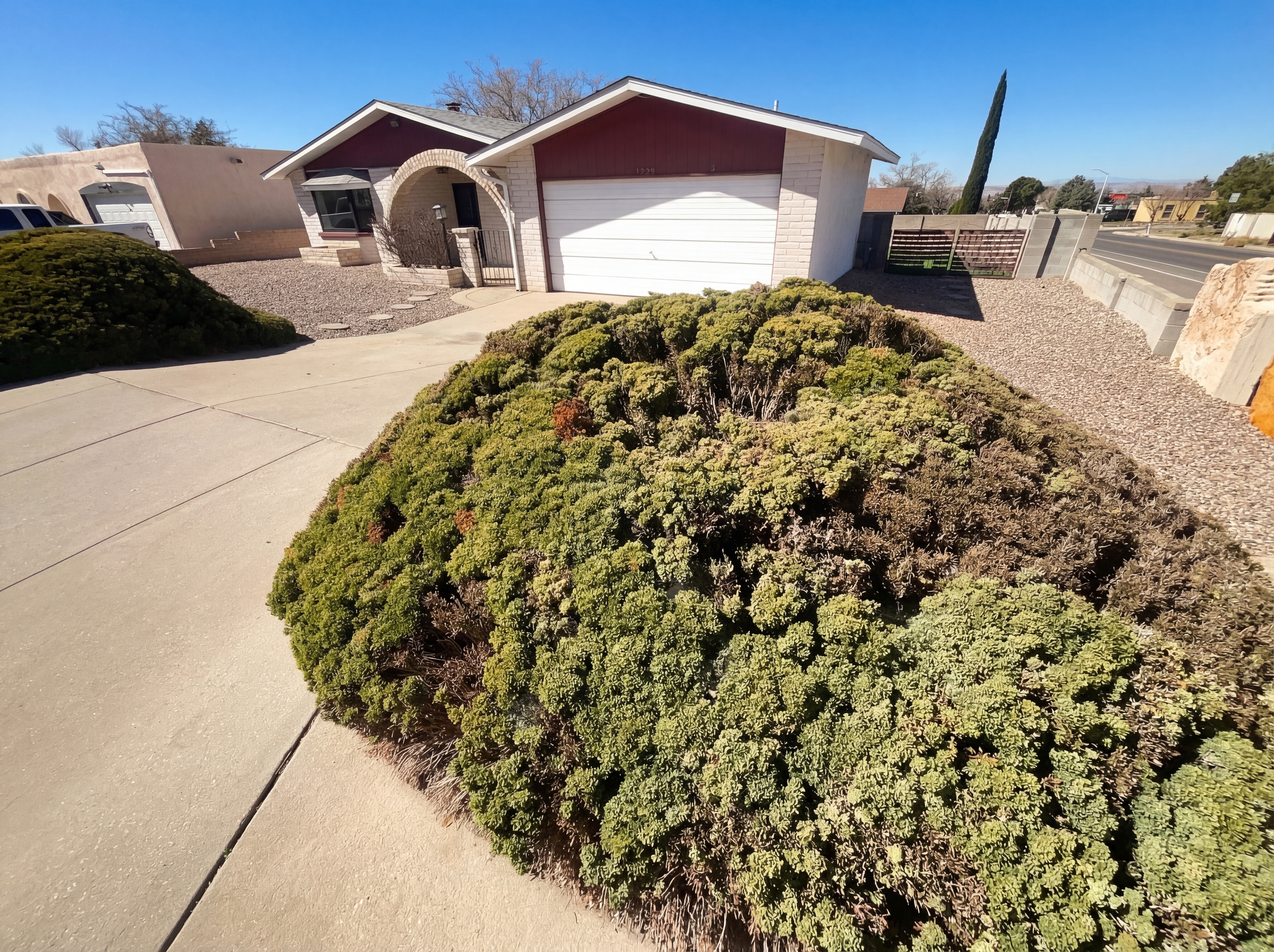 Photo 7 of 21 of 1229 Kirby St NE, Albuquerque, NM