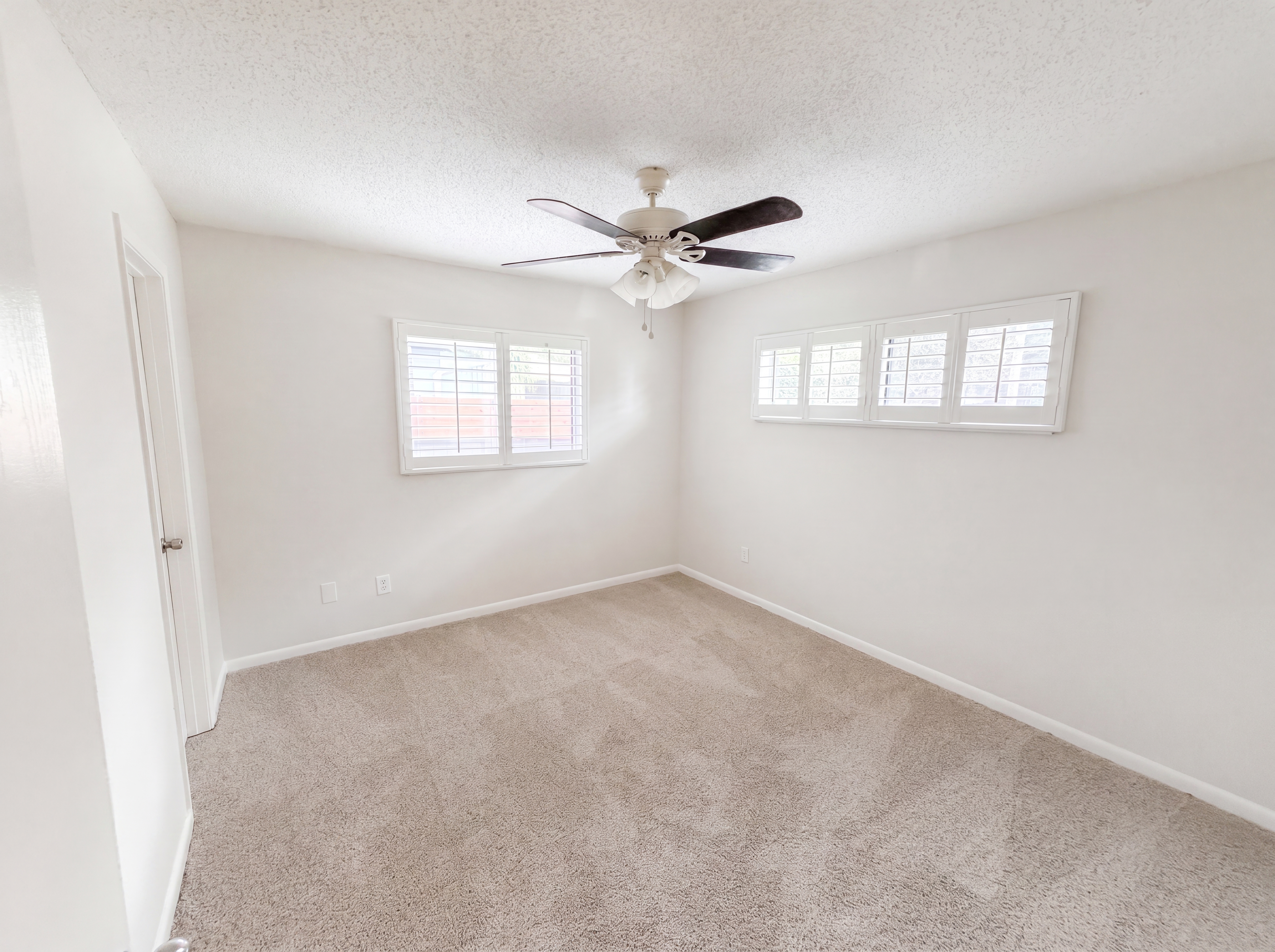Photo 14 of 21 of 10316 Belgrove Pl, Orlando, FL