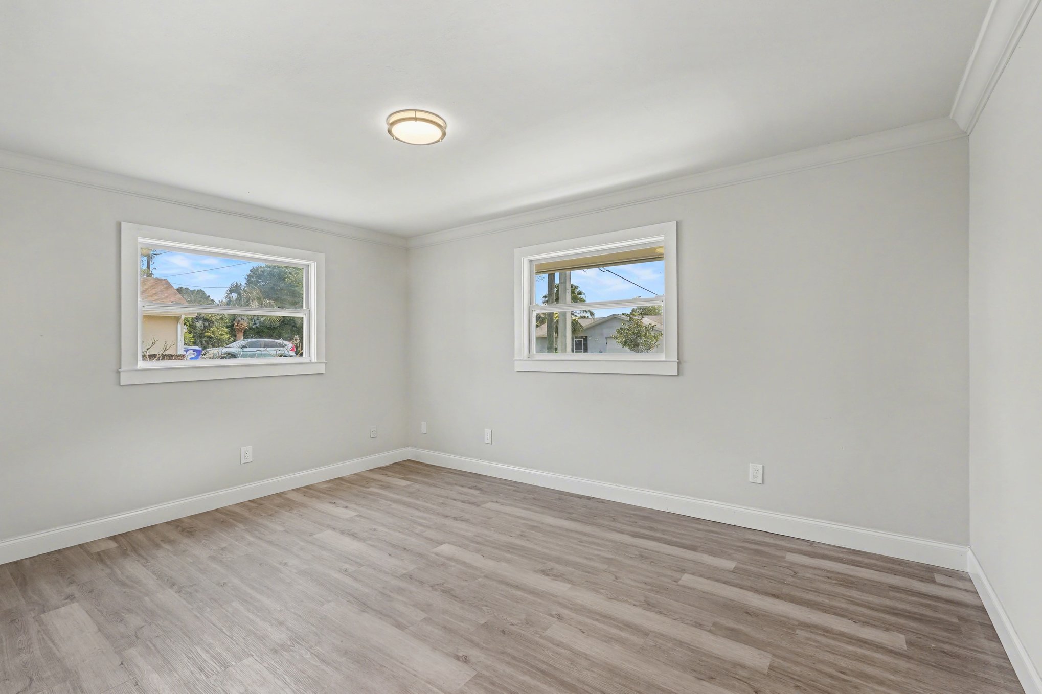 Photo 12 of 20 of 767 Rolling Hill Dr, Sebastian, FL