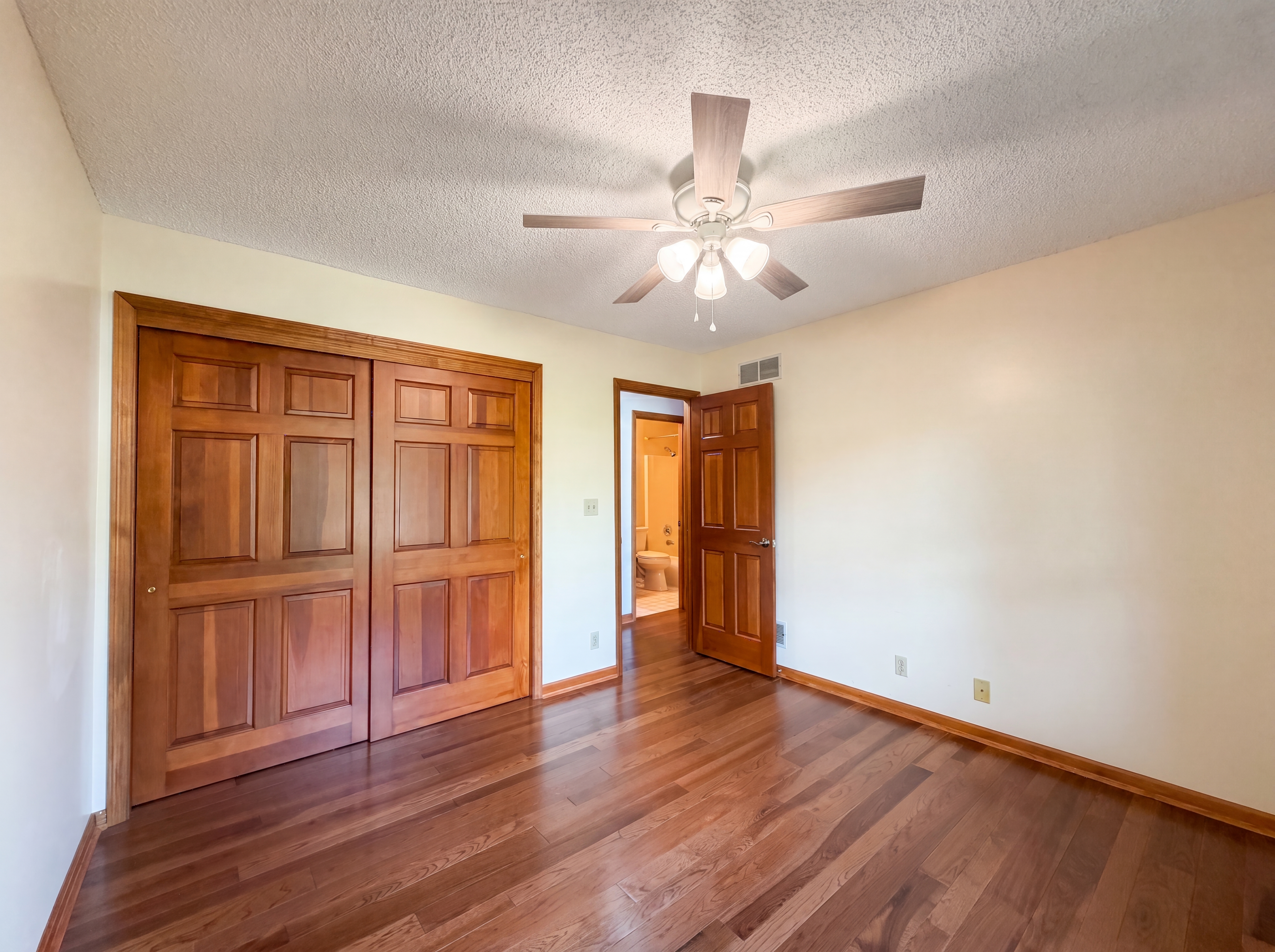 Photo 15 of 23 of 2129 Greenpine Dr, Cincinnati, OH