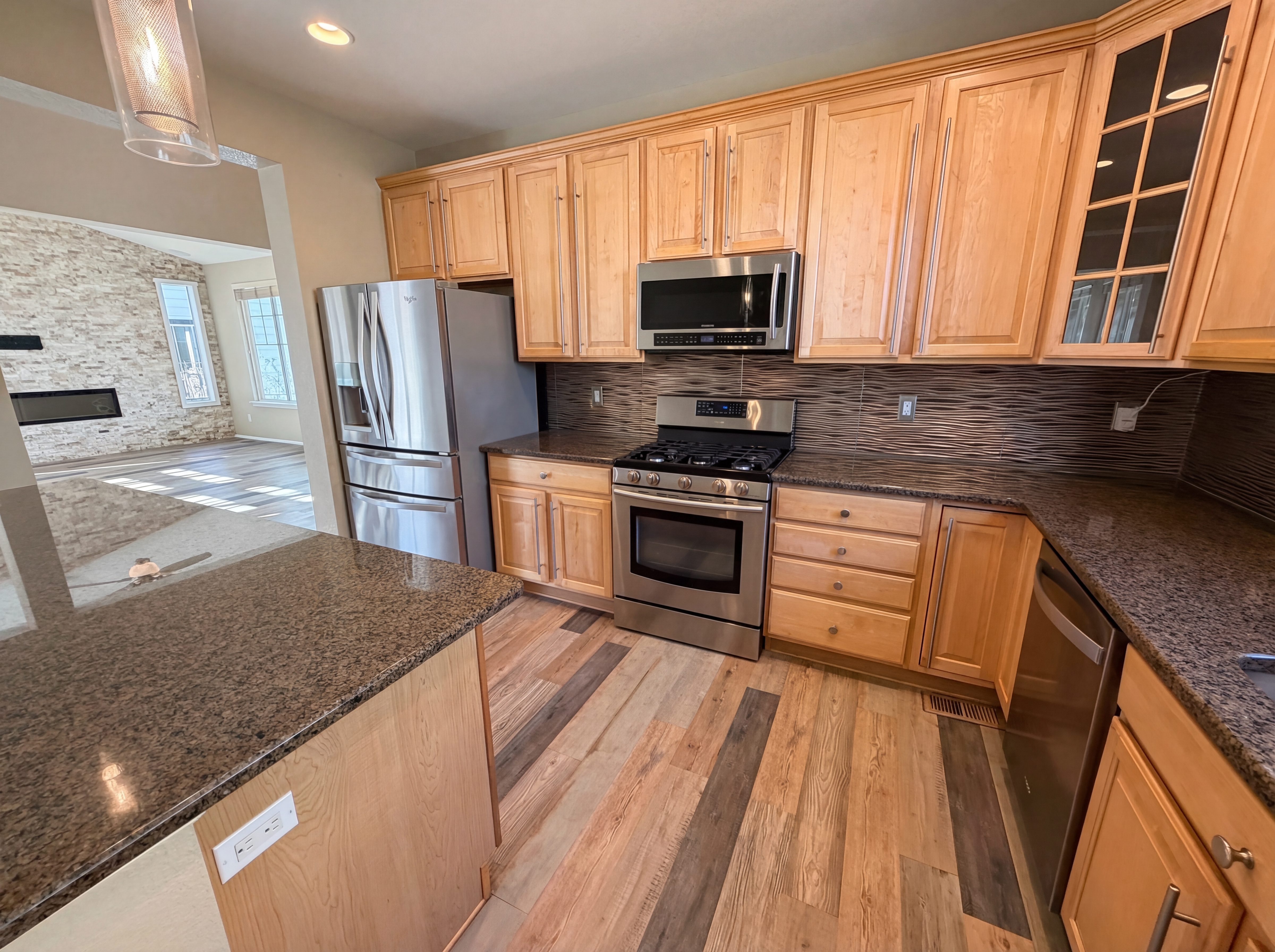 Photo 2 of 36 of 10049 Southlawn Cir, Commerce City, CO