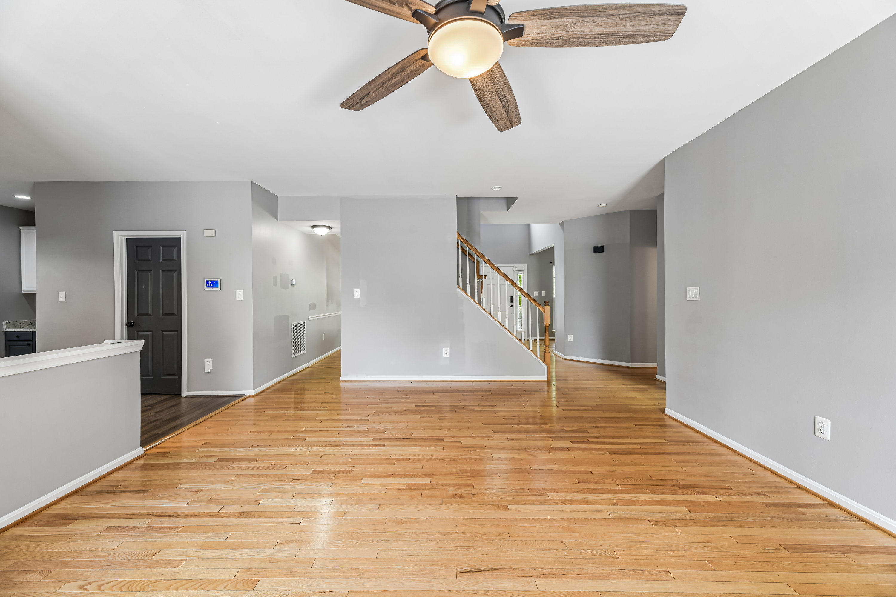 Photo 71 of 84 of 6046 Persinger House Ct, Manassas, VA