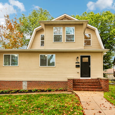 Property photo 1 of 3501 W Forest Park Ave