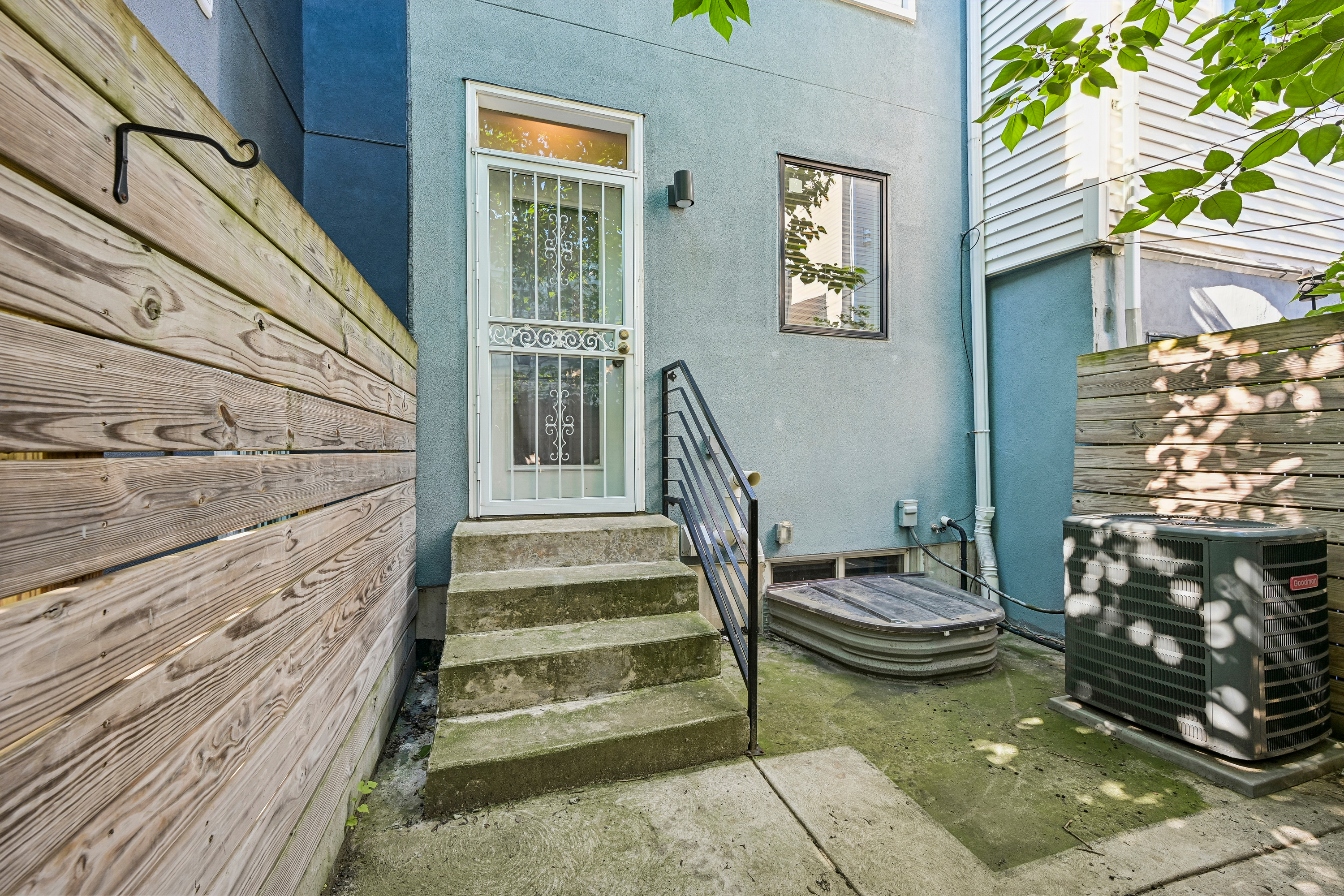 Photo 9 of 46 of 1819 Mountain St, Philadelphia, PA