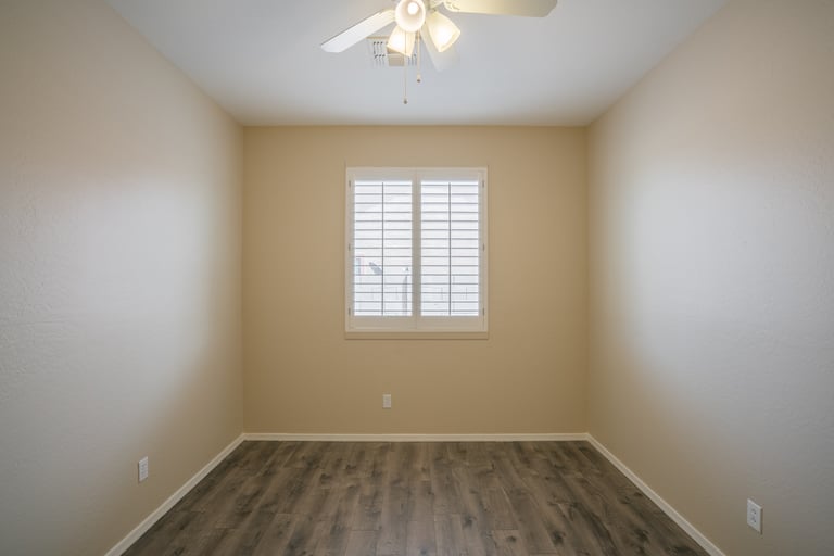 Photo 22 of 30 - 14226 Shaw Butte Dr N, Surprise, AZ 85379