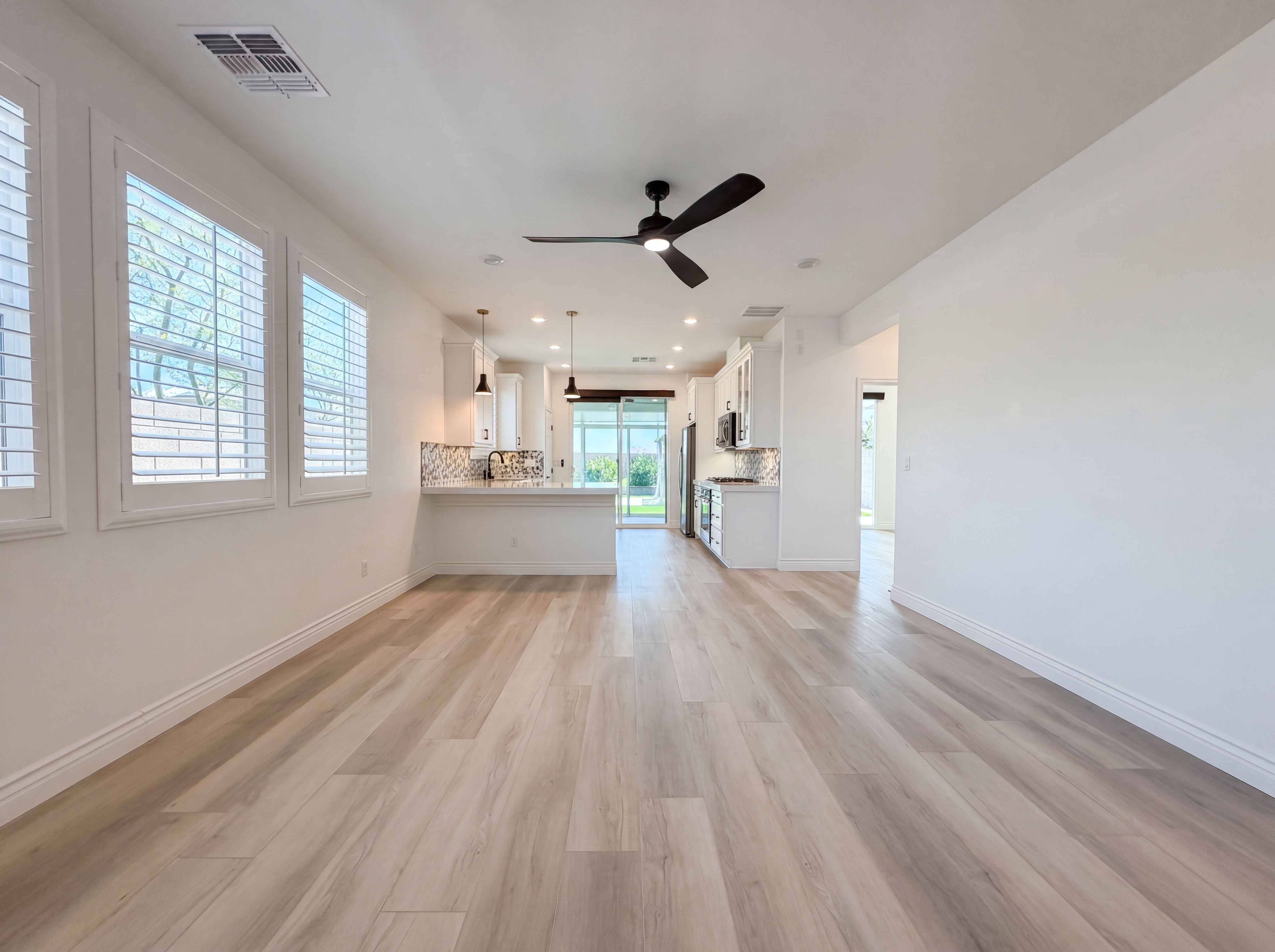 Photo 3 of 19 of 9608 Langden Brook St, Las Vegas, NV