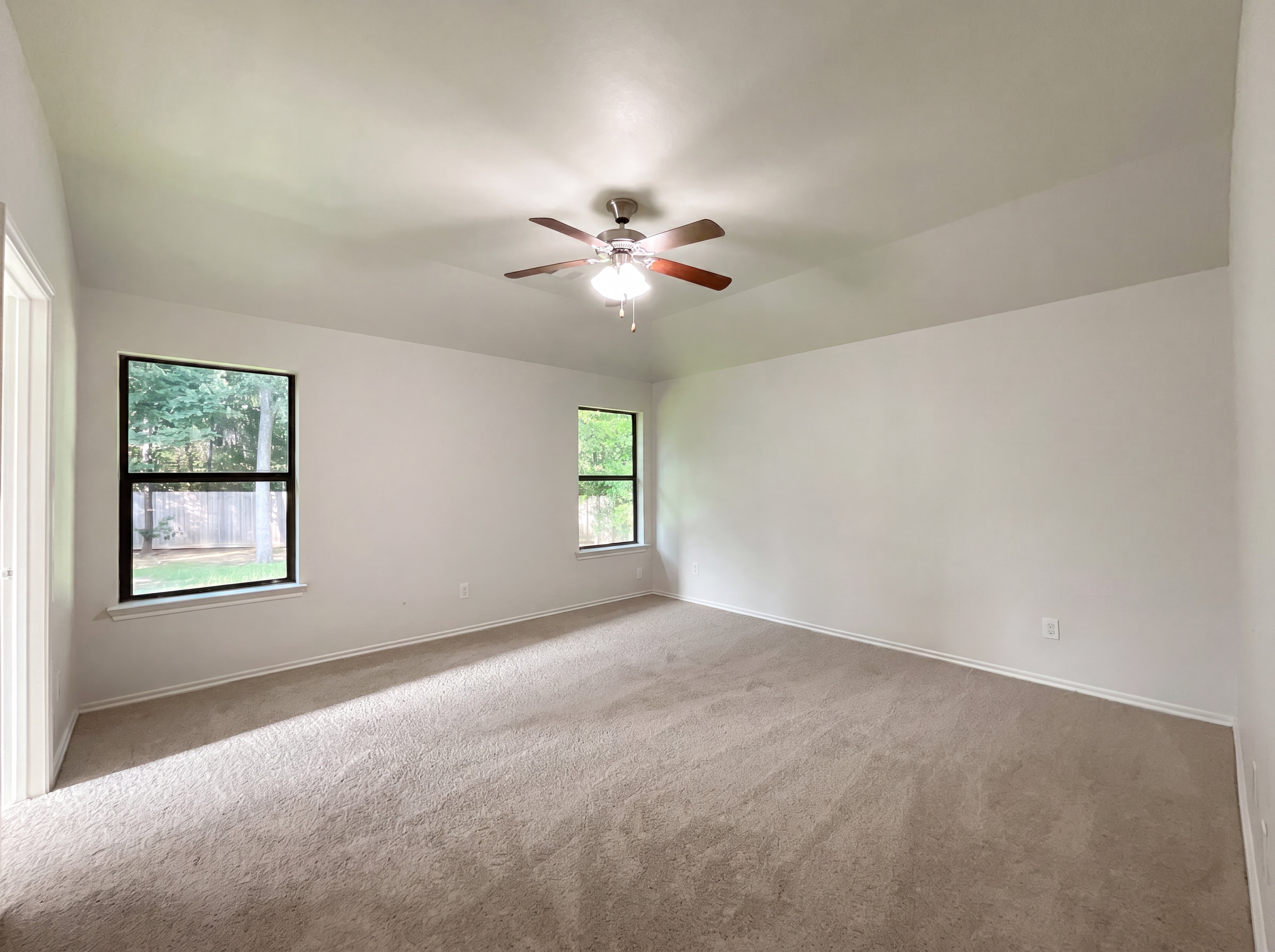 Photo 4 of 18 of 1603 Katydid Ct, Conroe, TX
