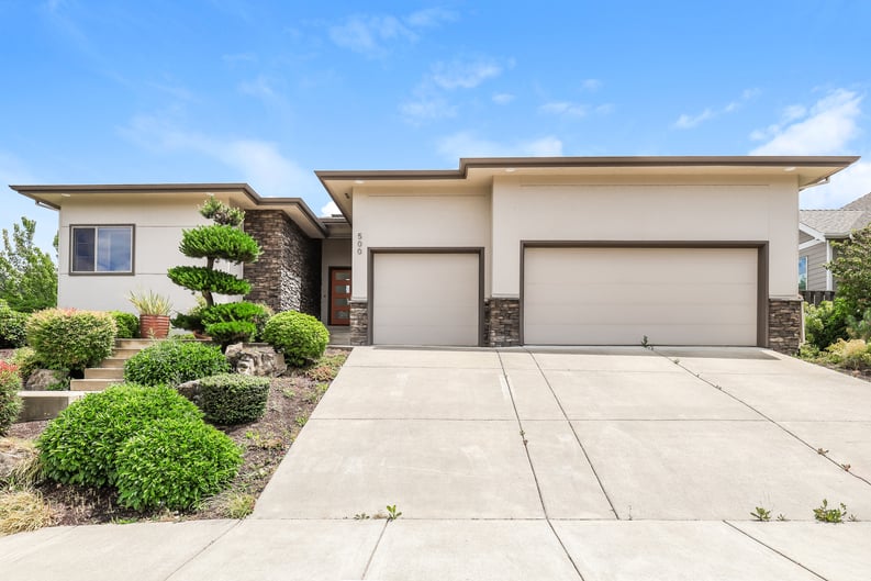 Property photo 1 of 500 Yapa Dr