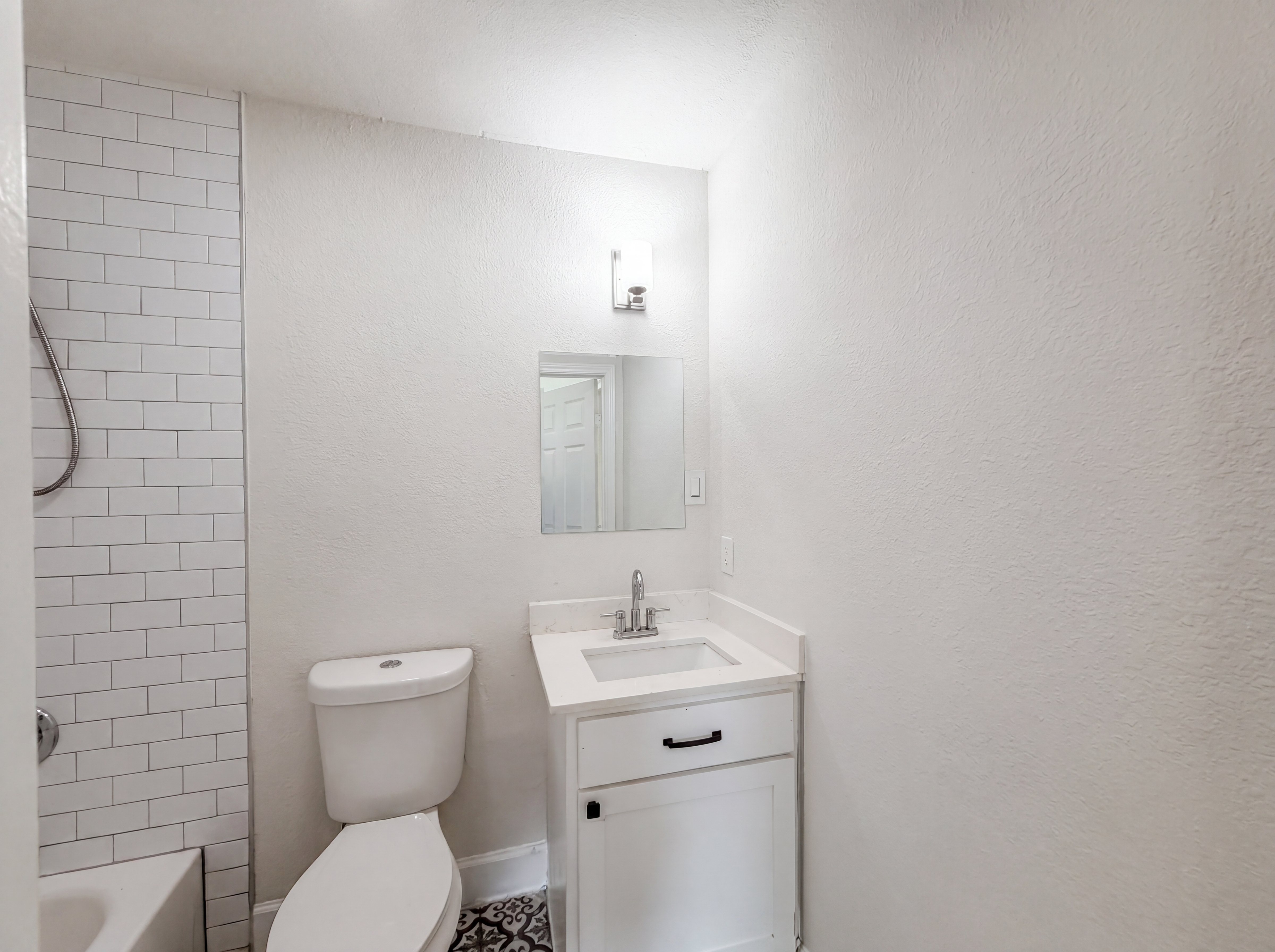 Photo 14 of 19 of 5935 Southseas St, Houston, TX