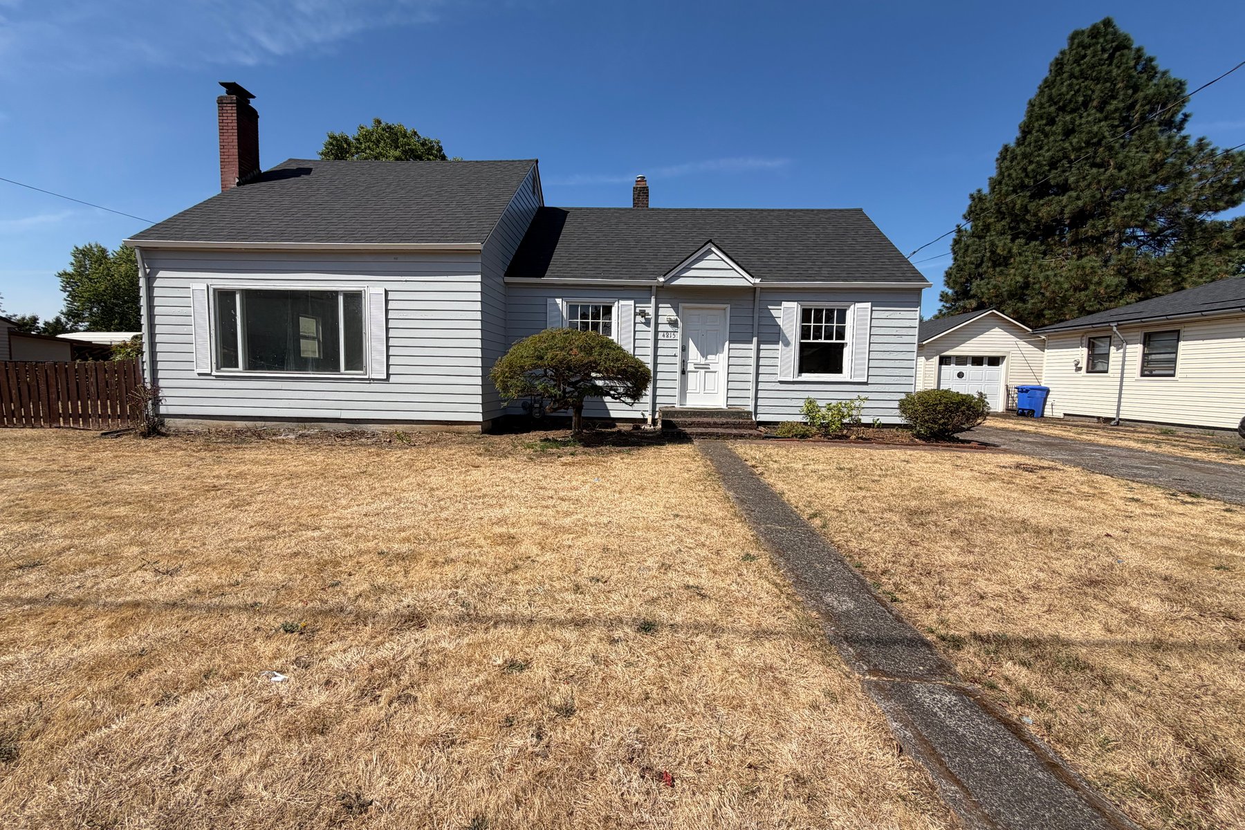 Photo 1 of 4815 SE 99th Ave