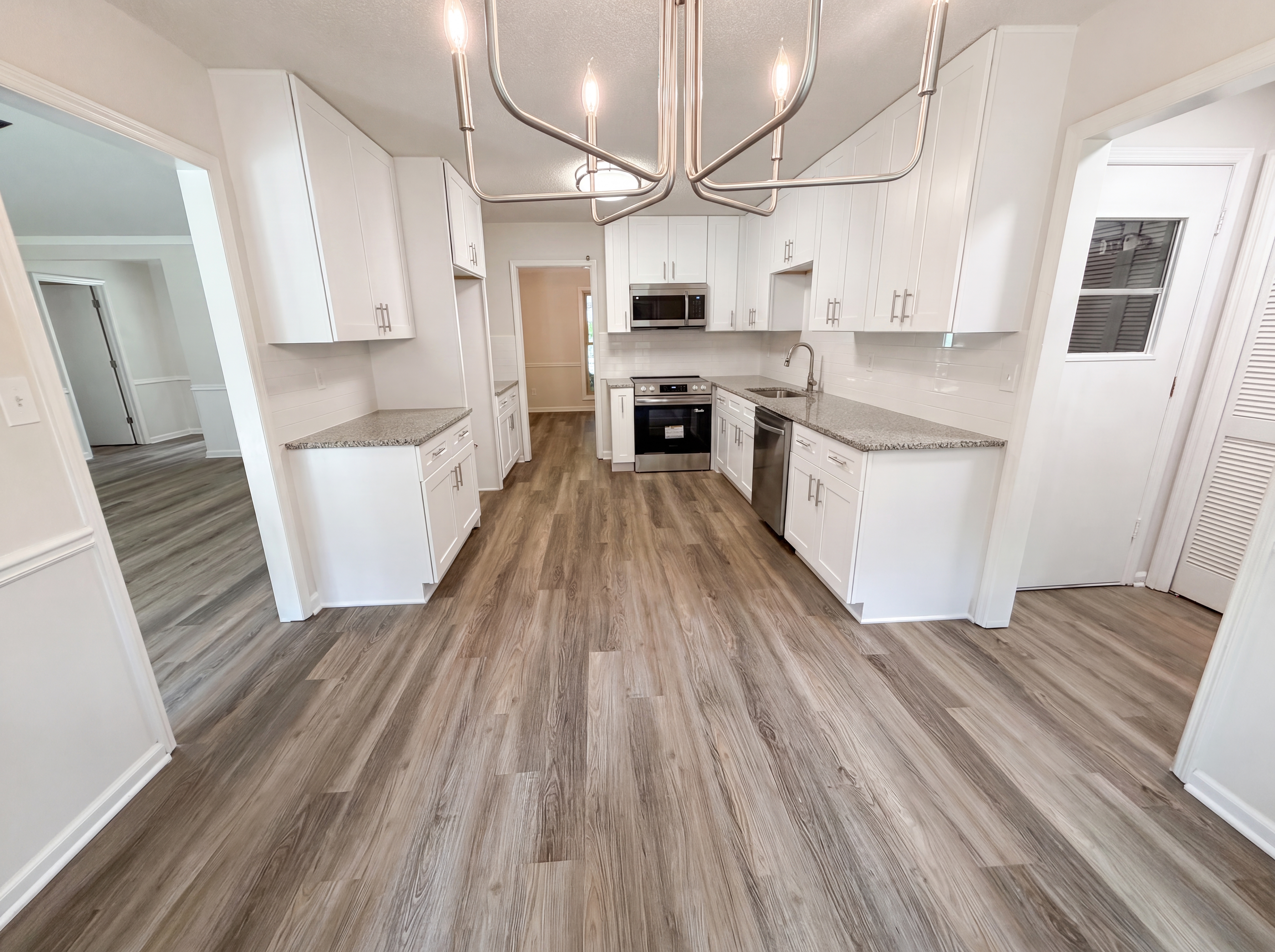 Photo 11 of 29 of 2110 Old Forge Way, Marietta, GA