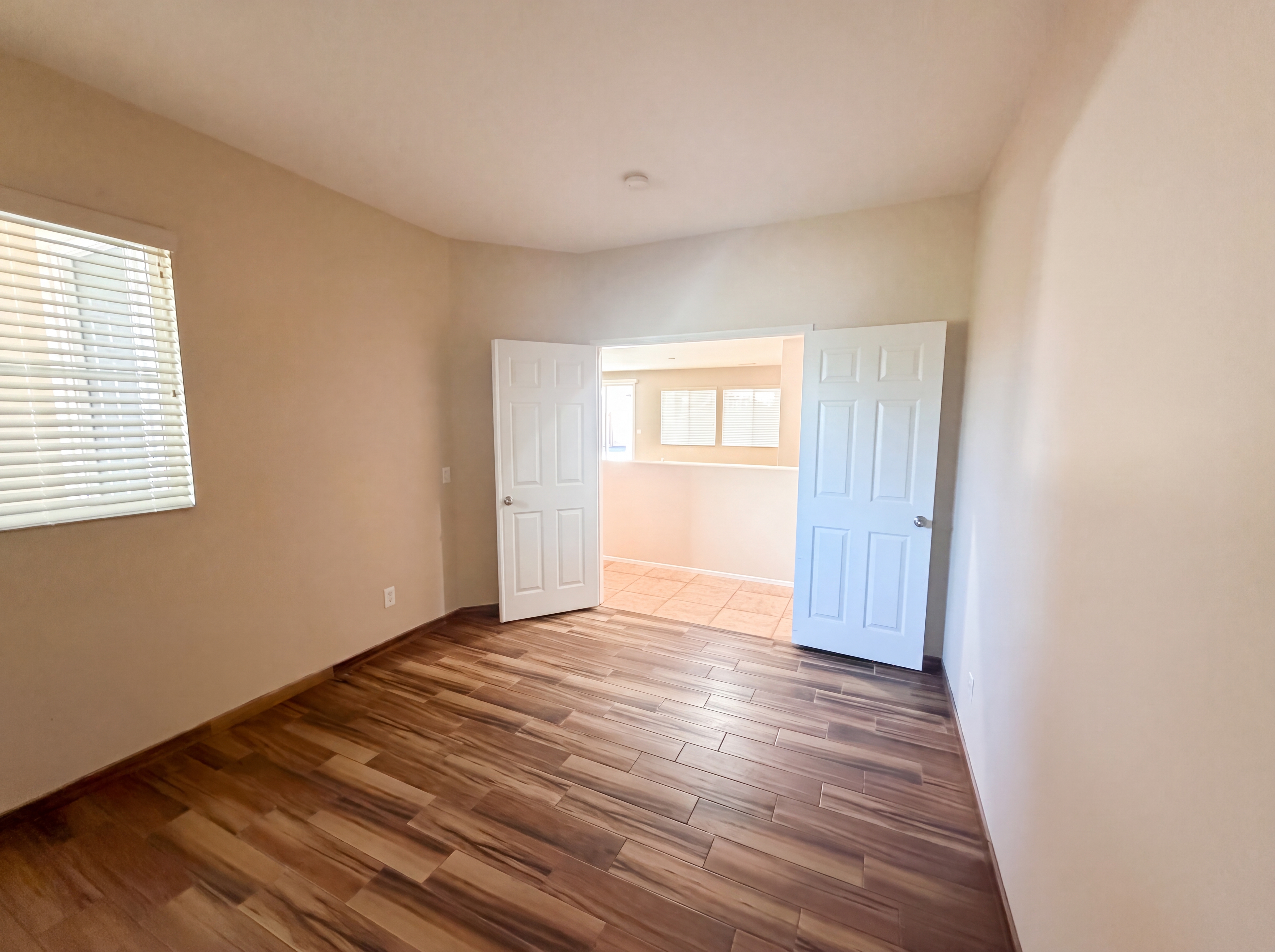 Photo 13 of 33 of 12783 Brandon St, Victorville, CA