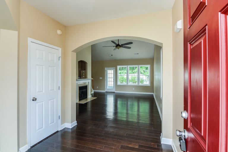 Photo 3 of 24 - 8617 Boysenberry Ln, Raleigh, NC 27616