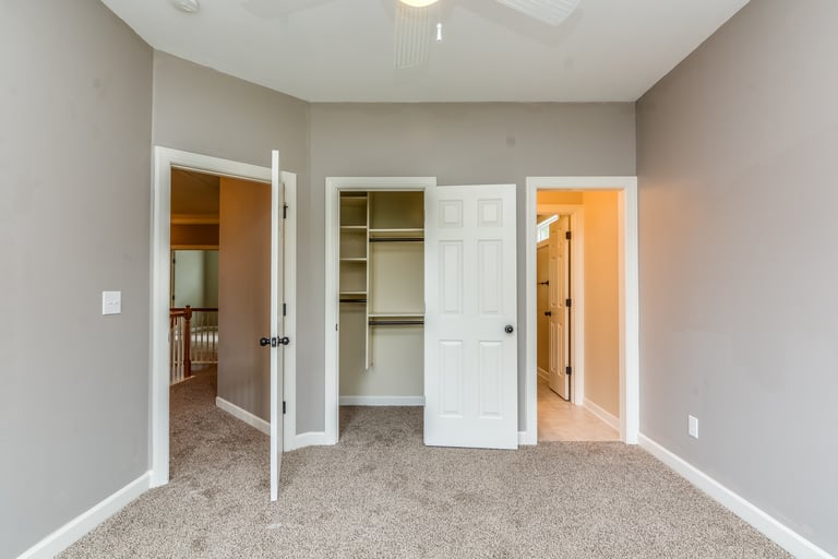 Photo 17 of 26 - 2261 Dunlin Ln, Raleigh, NC 27614