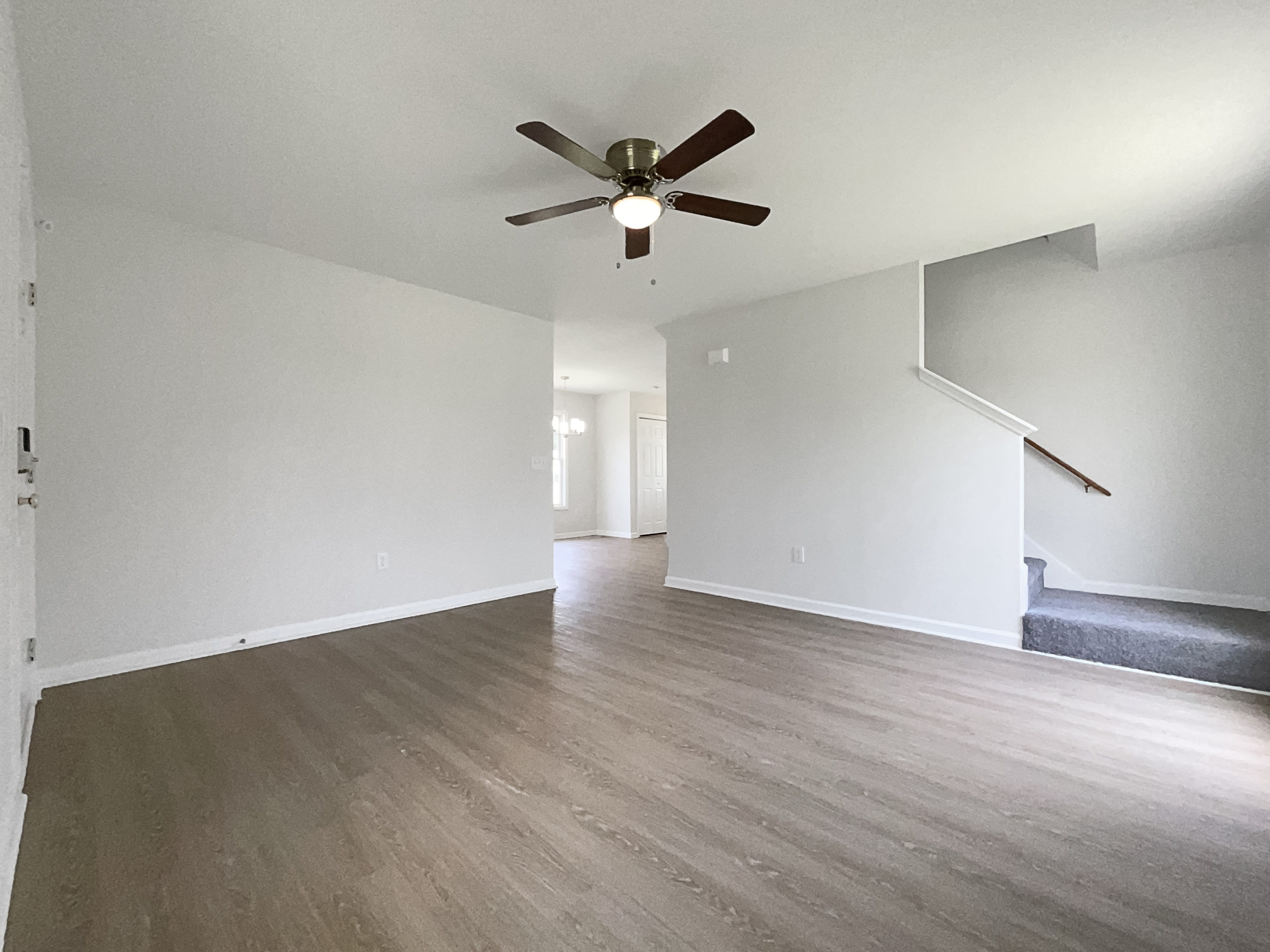 Photo 14 of 19 of 4025 Scofield Dr, Raleigh, NC