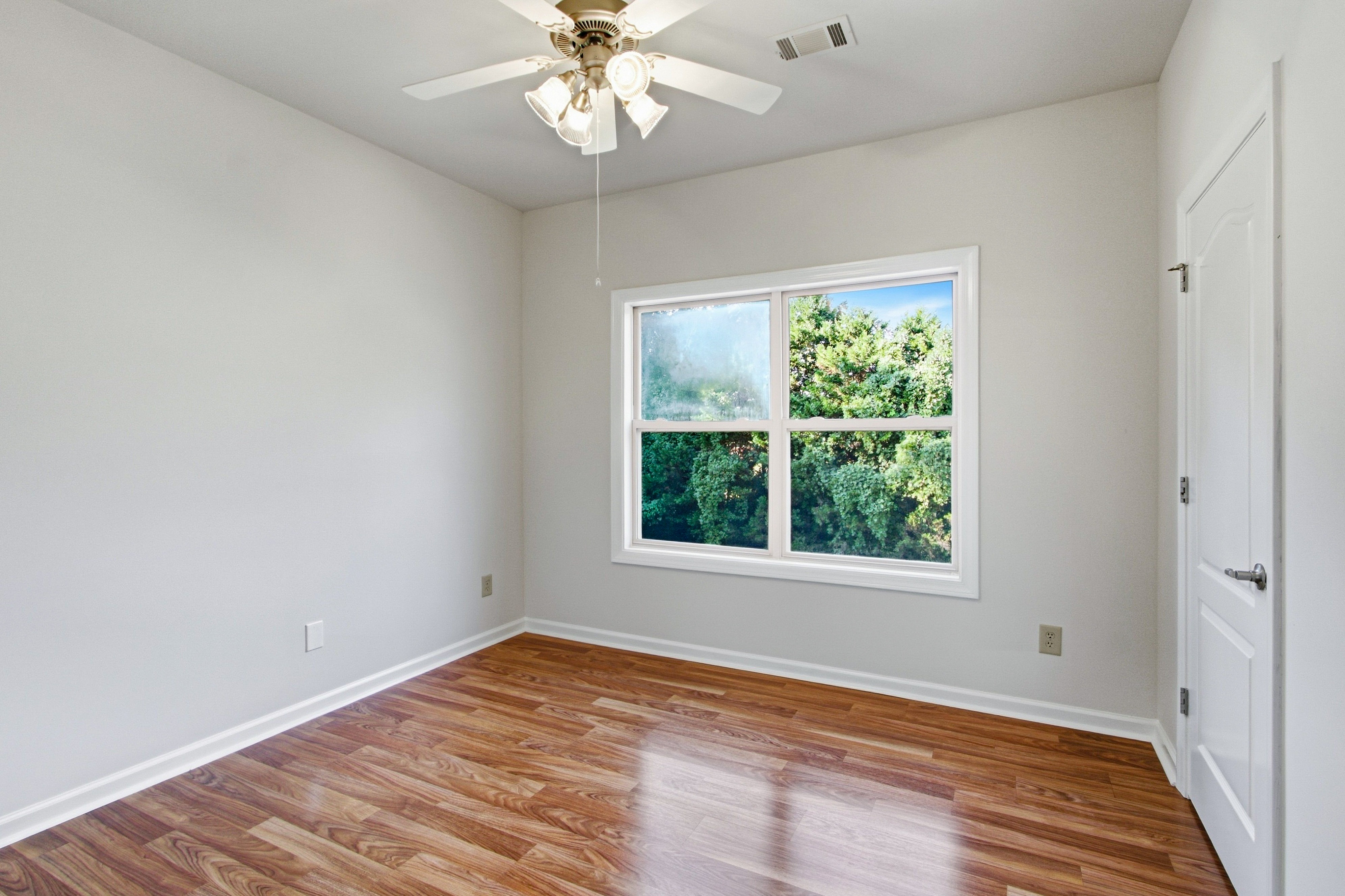 Photo 21 of 54 of 807 Caleb Dr, Winder, GA