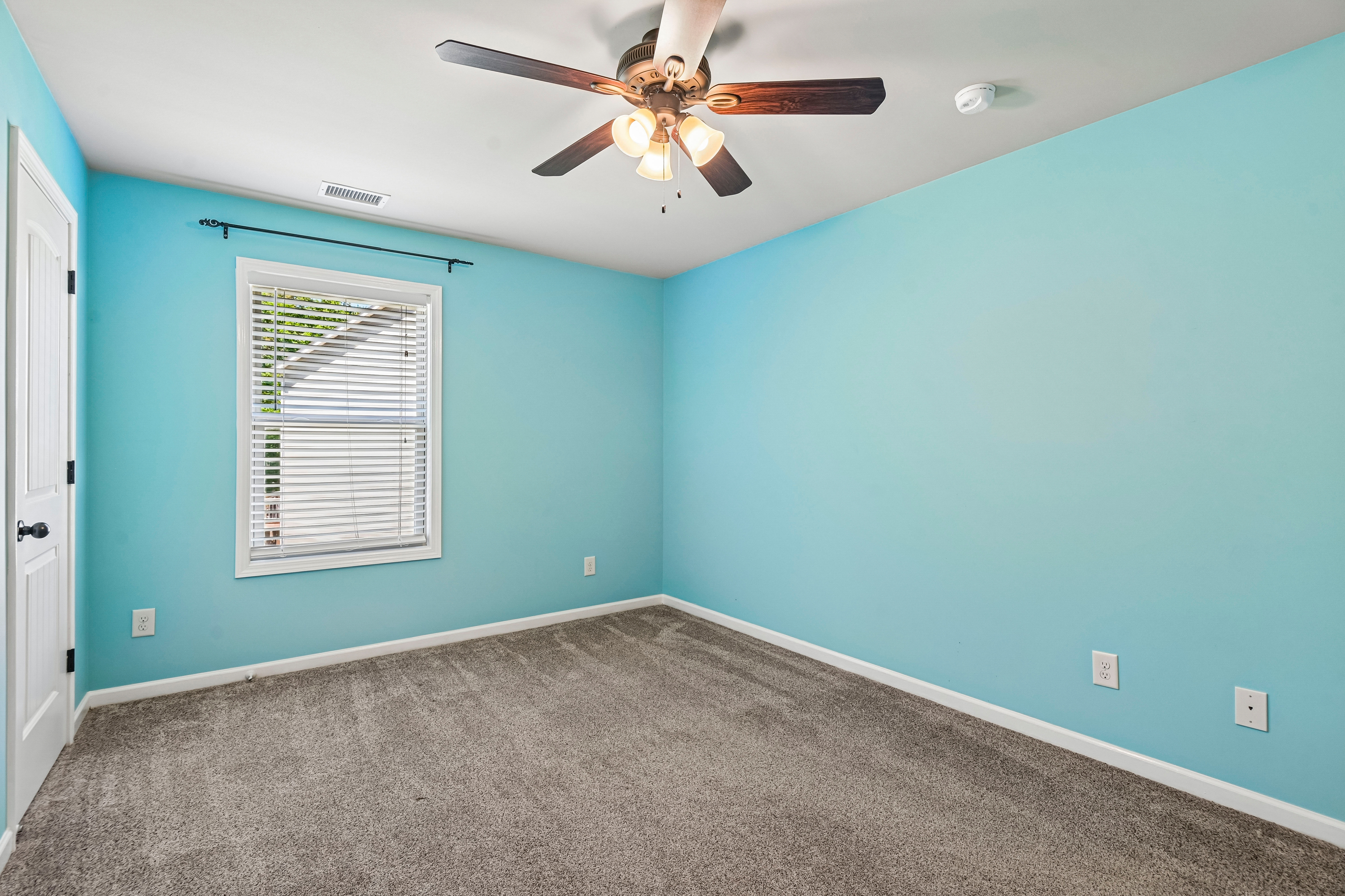 Photo 44 of 53 of 252 Stone Lake Dr, Dallas, GA