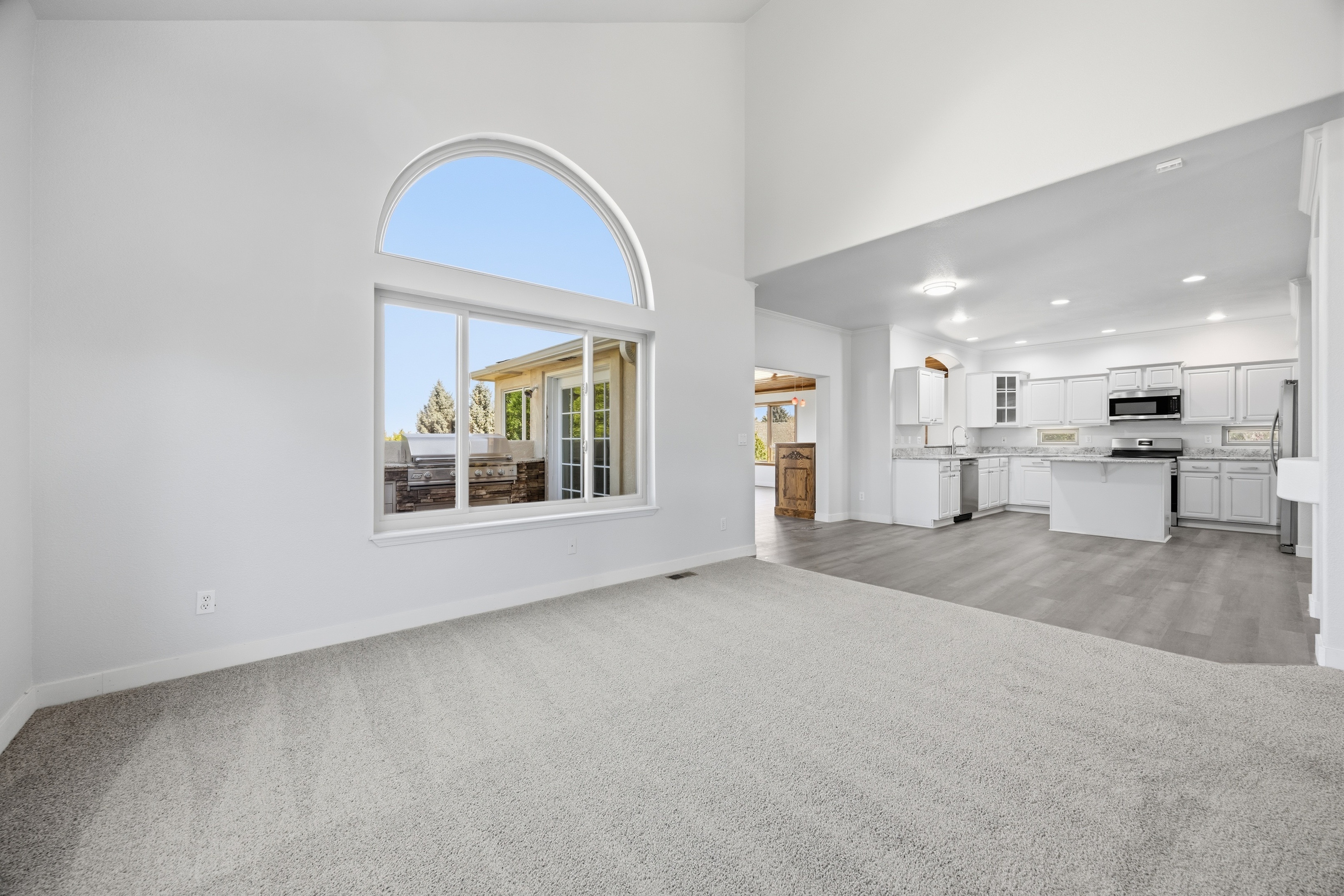 Photo 8 of 59 of 4770 Paramount Pl, Colorado Springs, CO