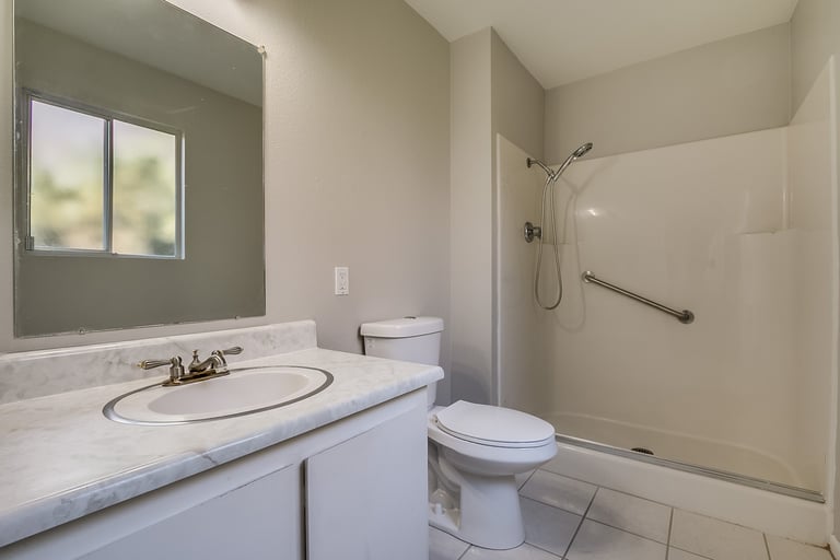 Photo 10 of 30 - 2922 E Sierra St, Phoenix, AZ 85028