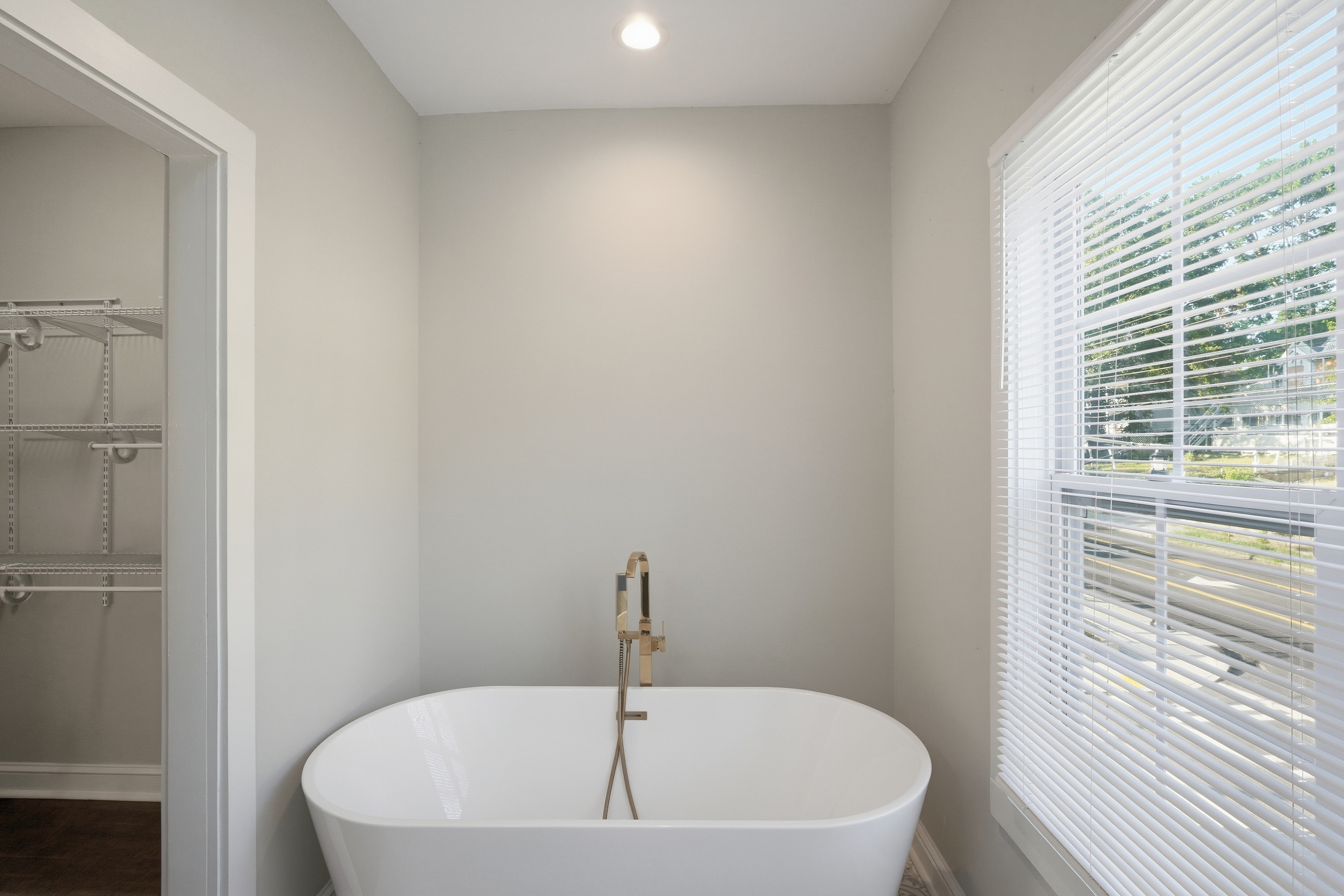 Photo 61 of 76 of 213 Joseph E Lowery Blvd NW, Atlanta, GA