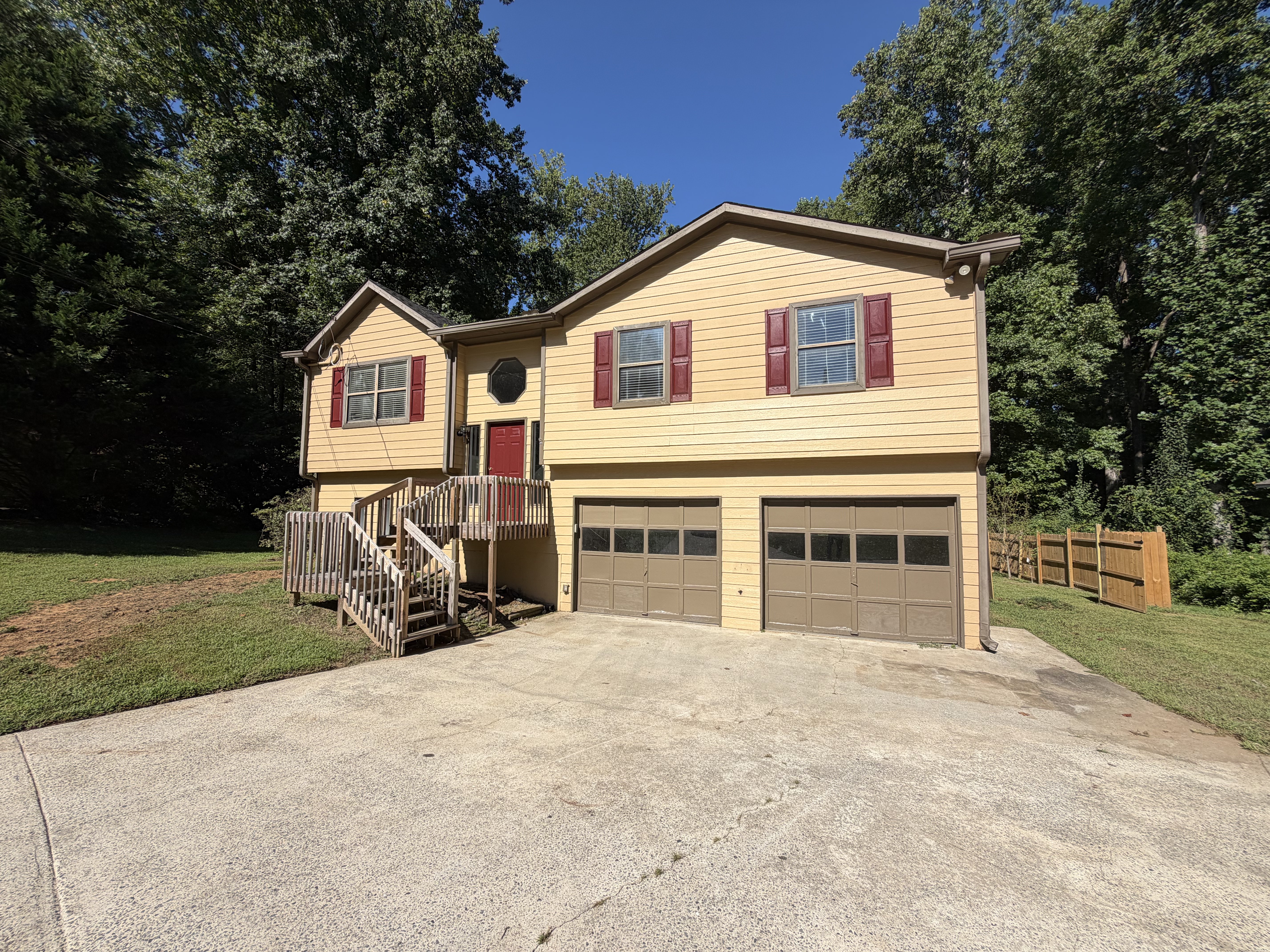 Photo 20 of 28 of 324 Adelene Way, Dallas, GA