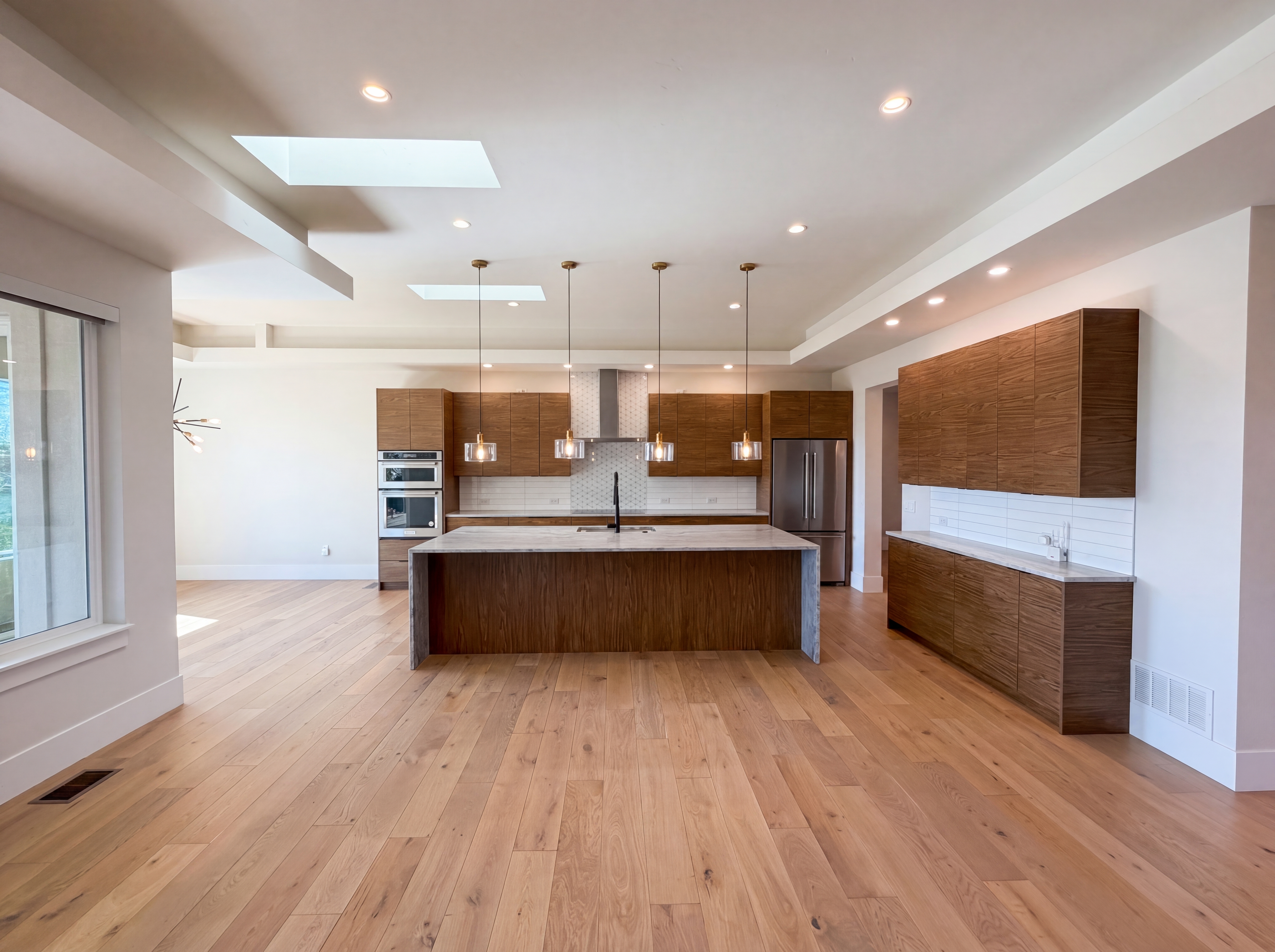 Photo 2 of 42 of 8804 S Brentwood St, Littleton, CO