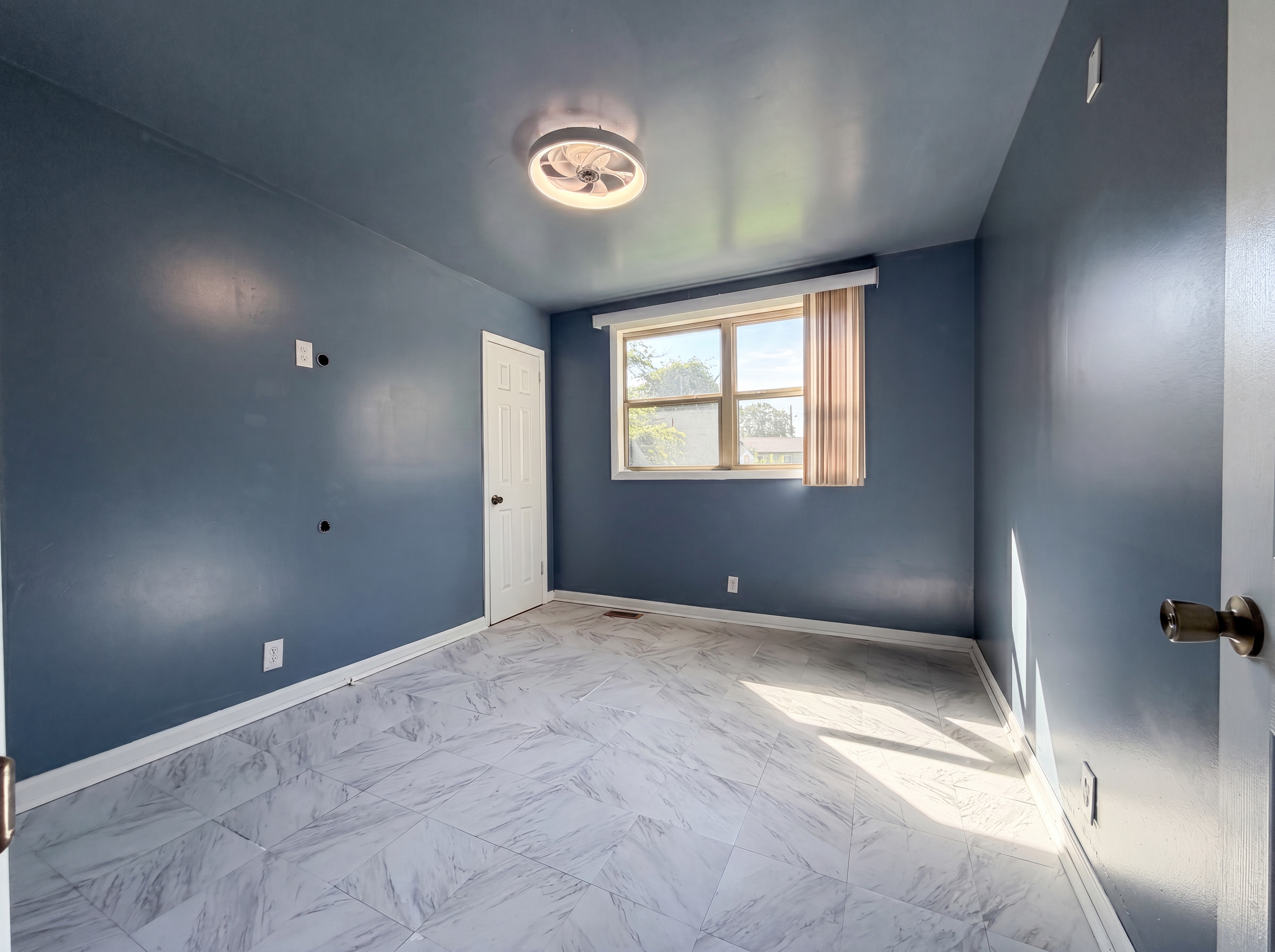 Photo 4 of 17 of 4116 Buenaview Ct, Nashville, TN
