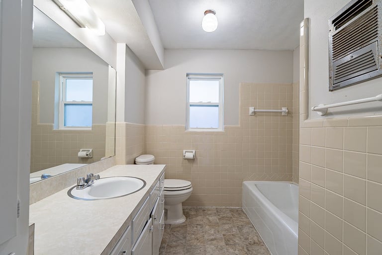 Photo 4 of 31 - 1903 Leslie St, Denton, TX 76205