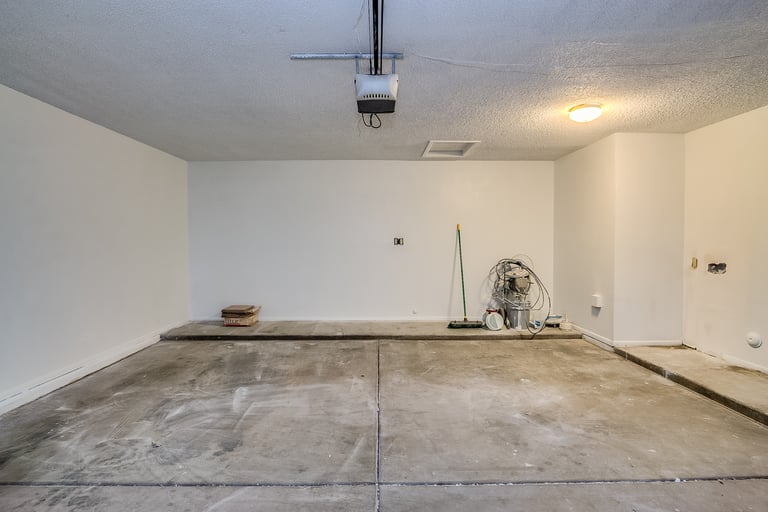 Photo 18 of 18 - 3030 E Villa Rita Dr, Phoenix, AZ 85032