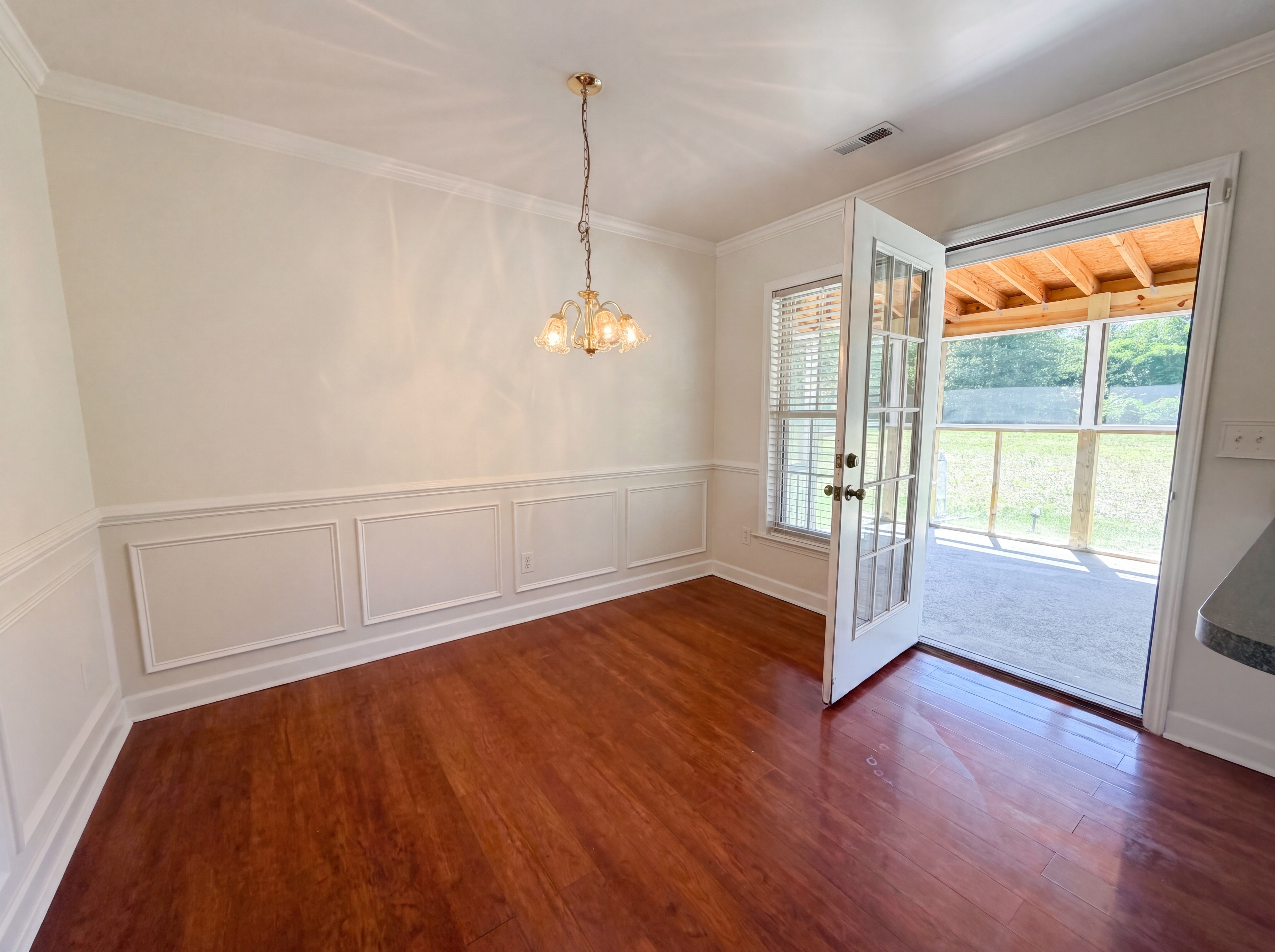 Photo 6 of 16 of 4528 Lasley Dr, Winston Salem, NC