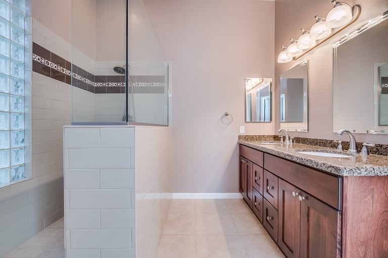 Photo 18 of 34 - 4147 E Hancock Dr, Phoenix, AZ 85028