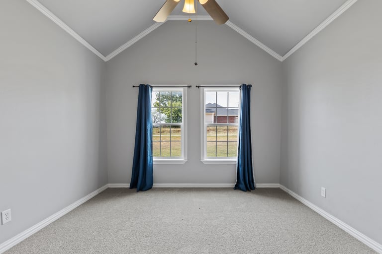 Photo 22 of 25 - 3320 Springfield Rd, Springtown, TX 76082