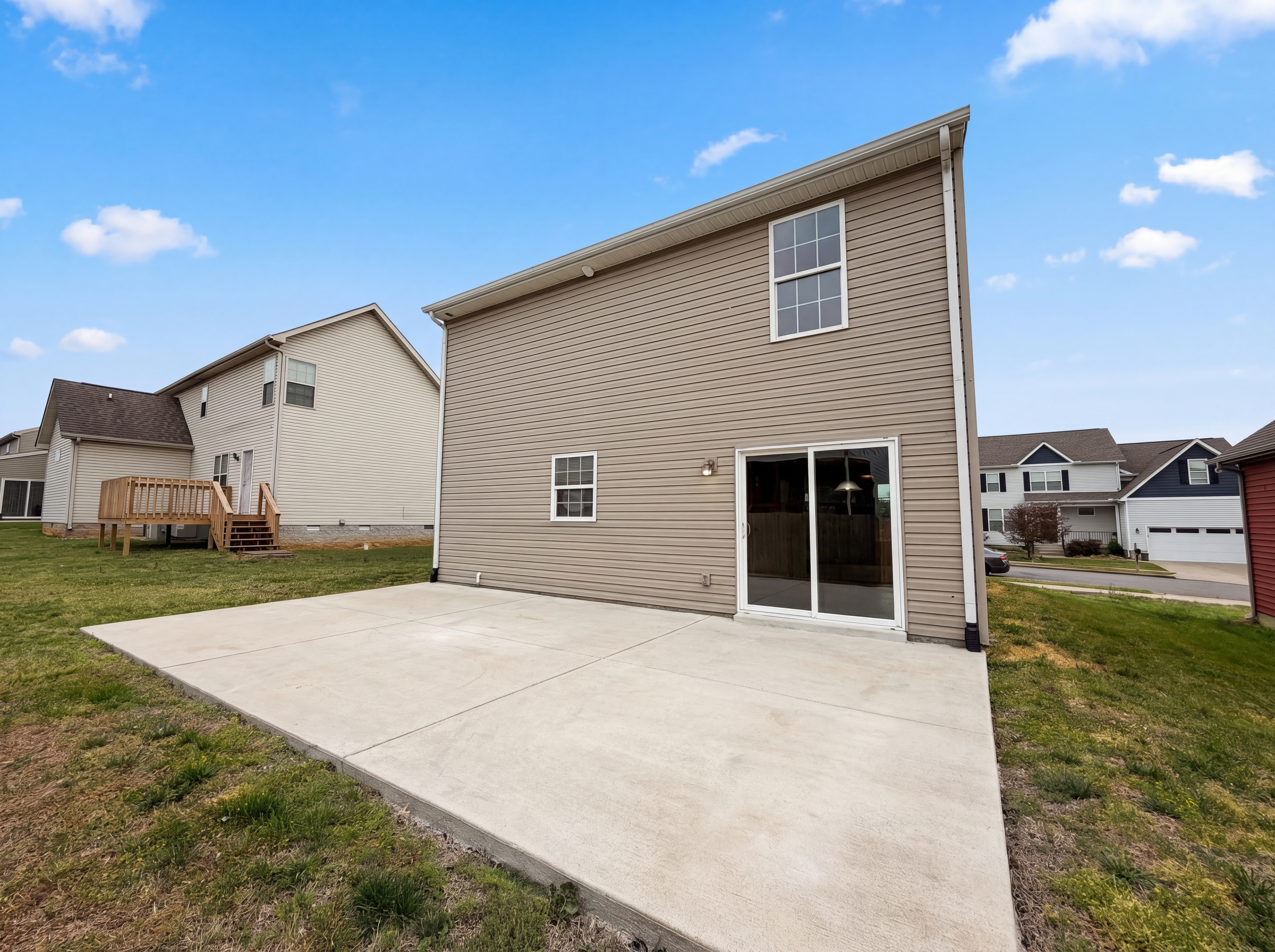 Photo 16 of 18 of 729 Maylene Dr, Madison, TN