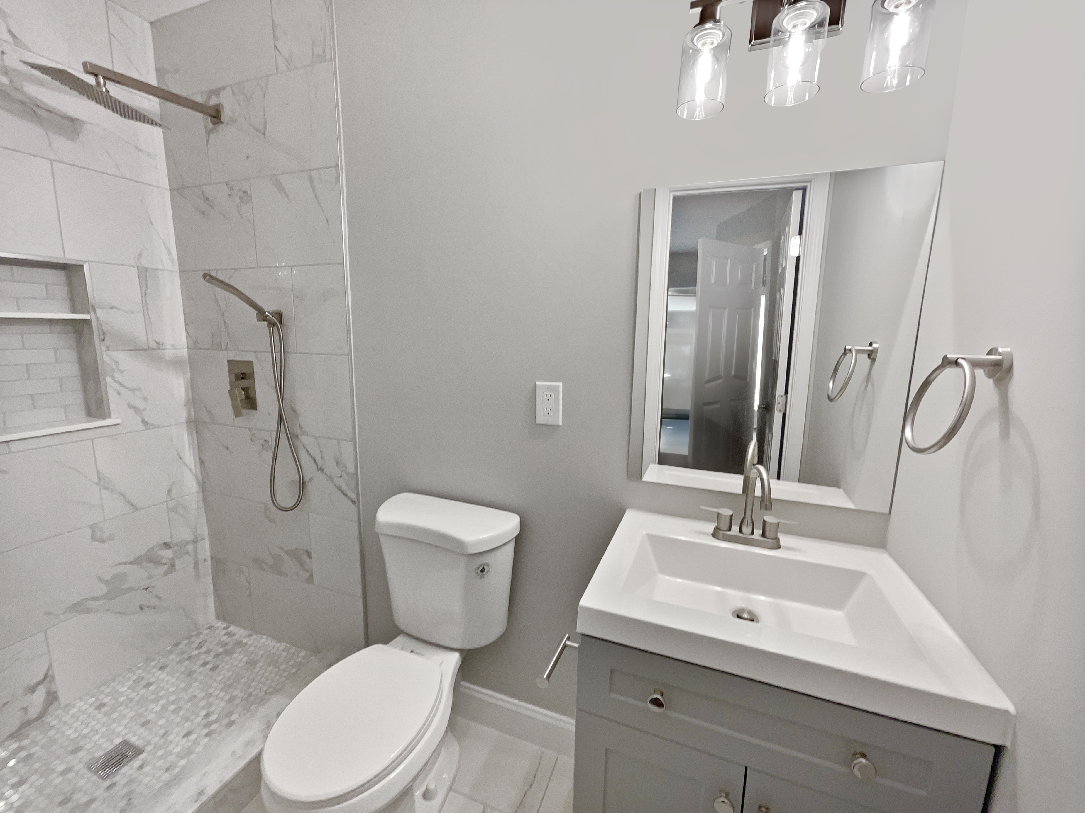 Photo 6 of 13 of 9380 Crystal Ln, Bel Alton, MD