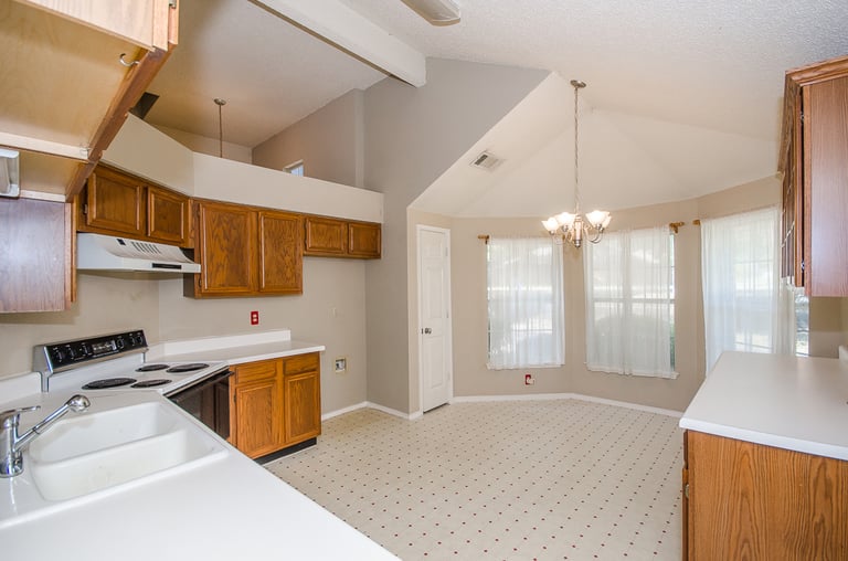 Photo 2 of 26 - 2309 Rockhill Rd, McKinney, TX 75072
