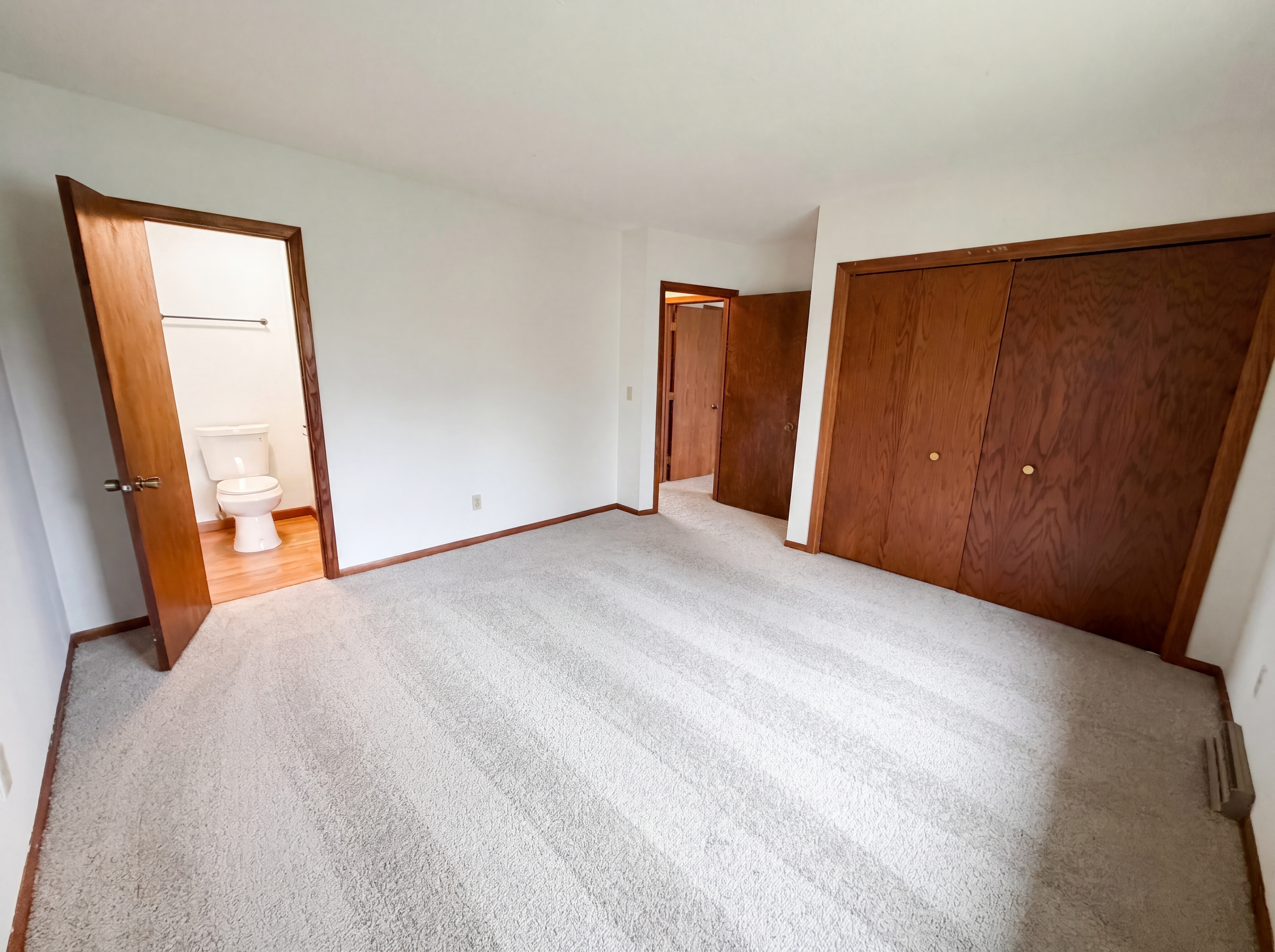 Photo 4 of 27 of 14012 Underclift St NW, Andover, MN