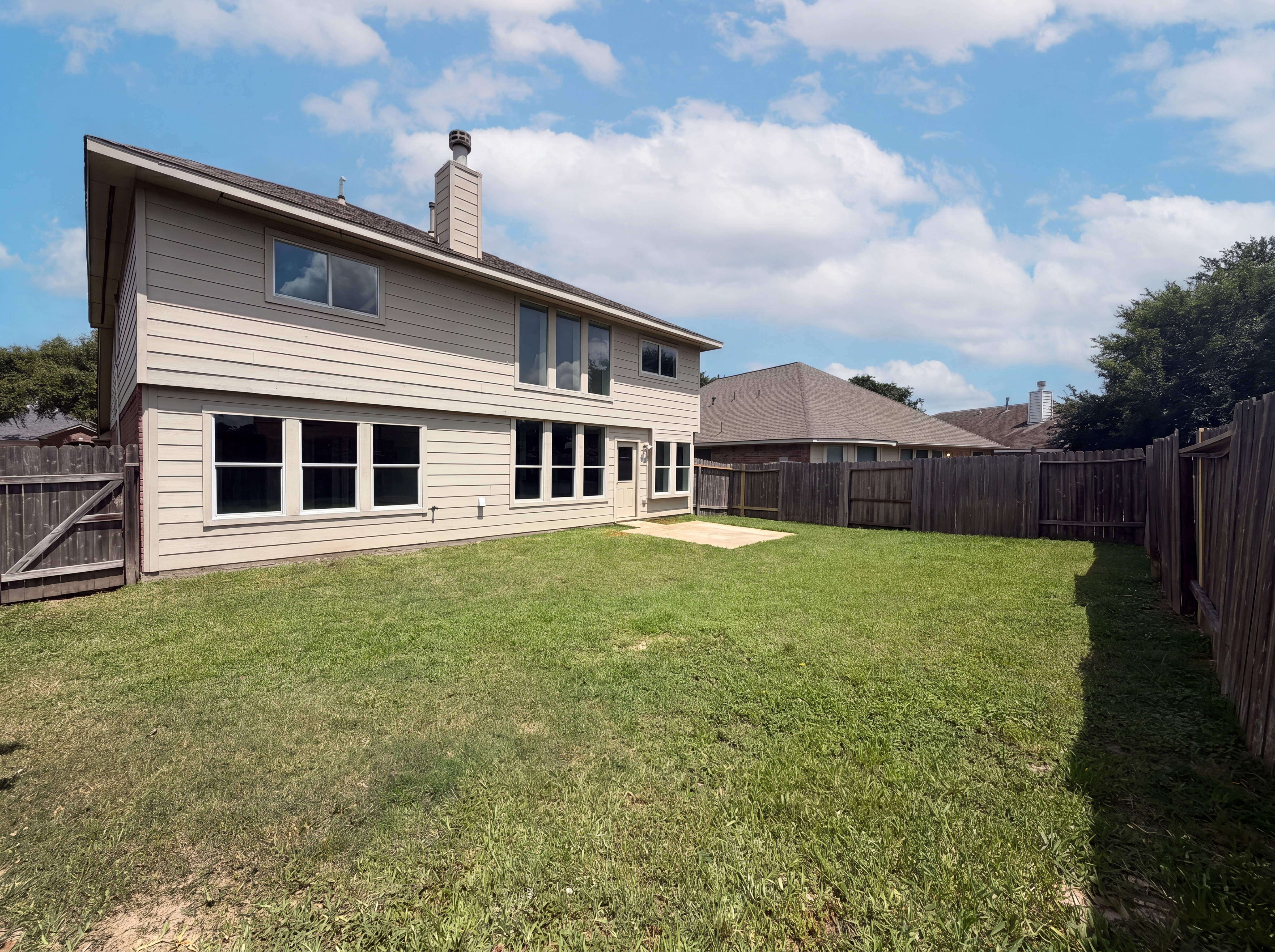 Photo 5 of 26 of 6510 Briar Moss Ln, Katy, TX