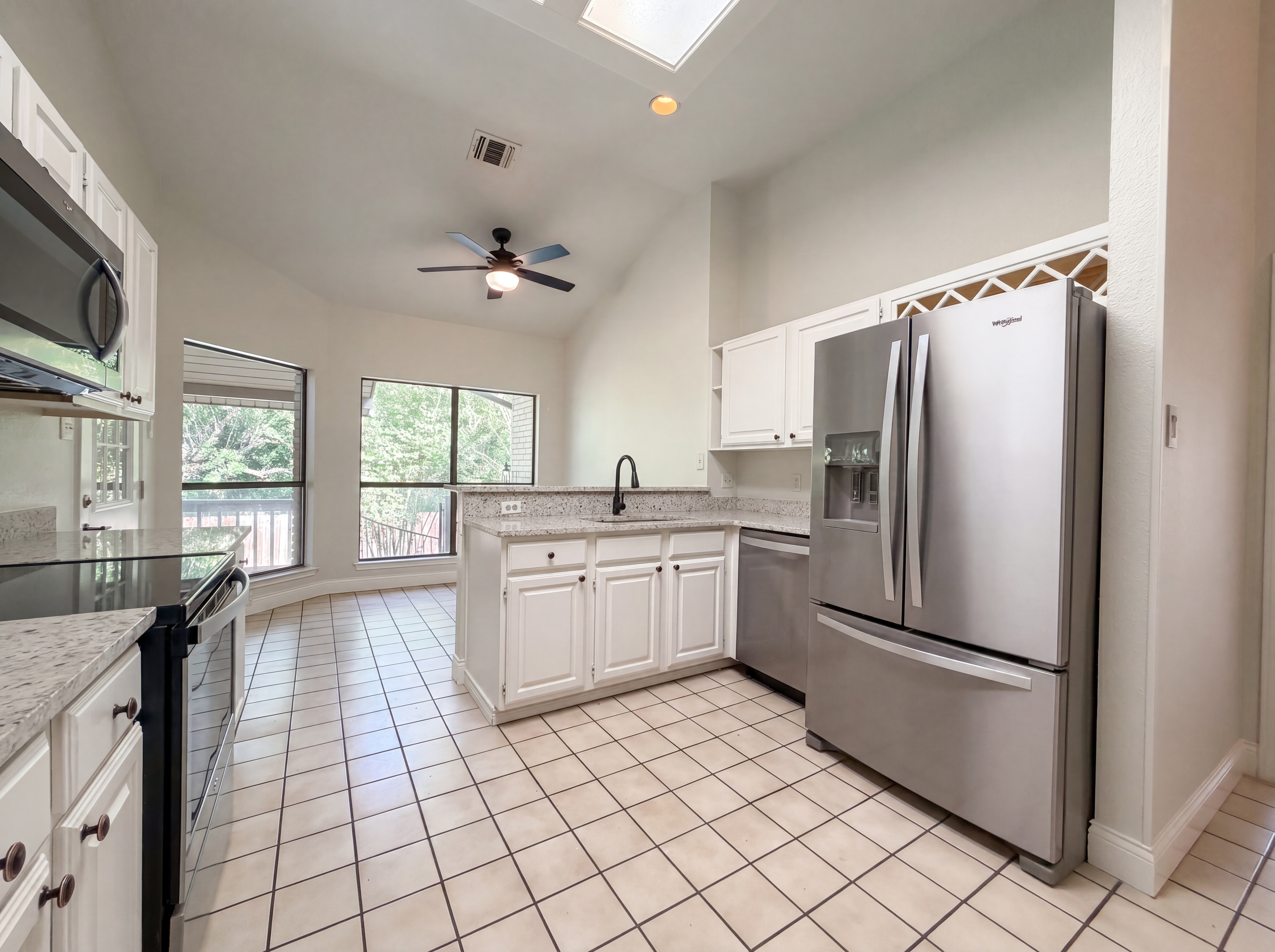 Photo 7 of 16 of 14714 Swale, San Antonio, TX