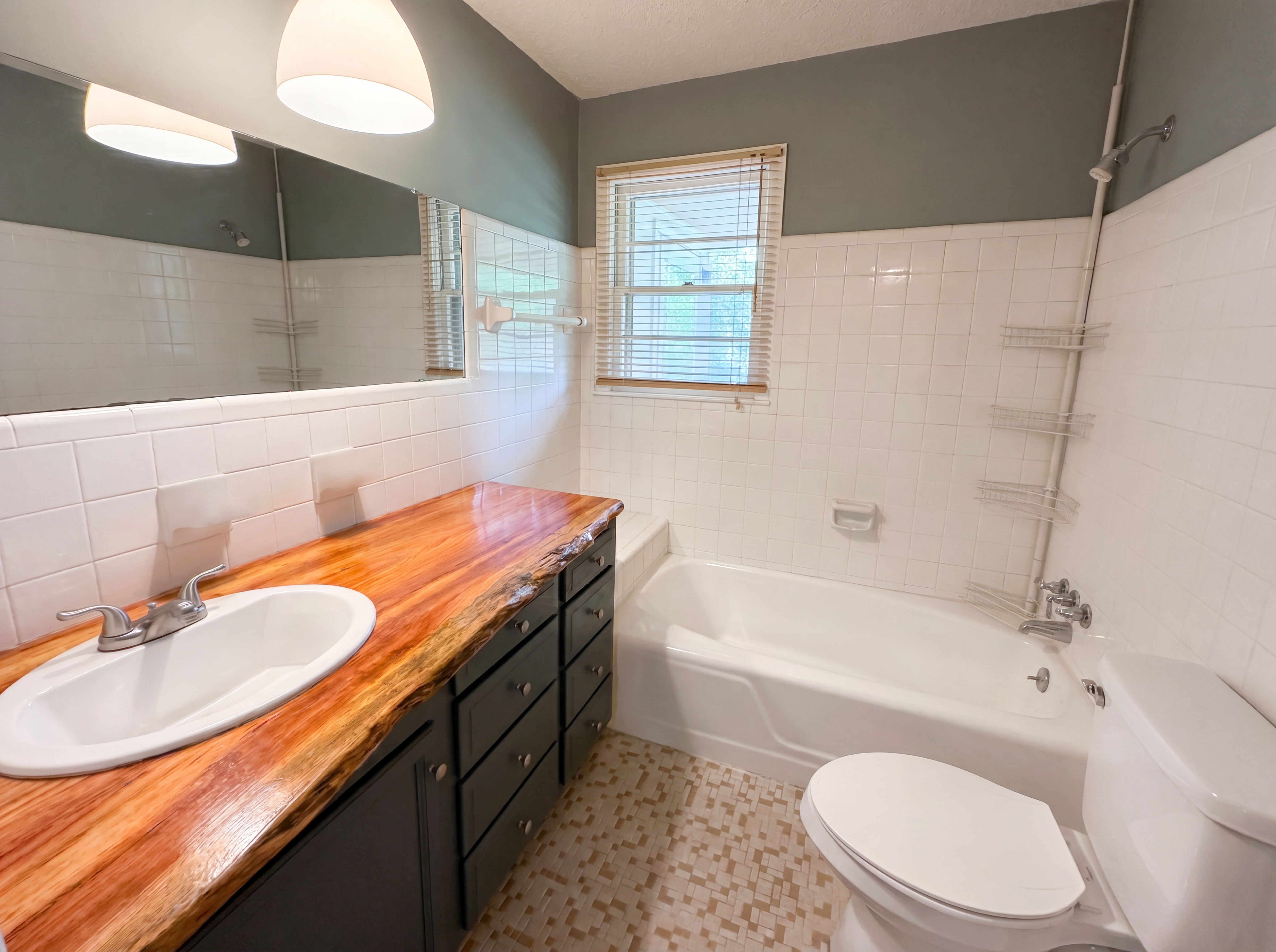 Photo 17 of 23 of 6456 Yorkshire Dr, Columbia, SC