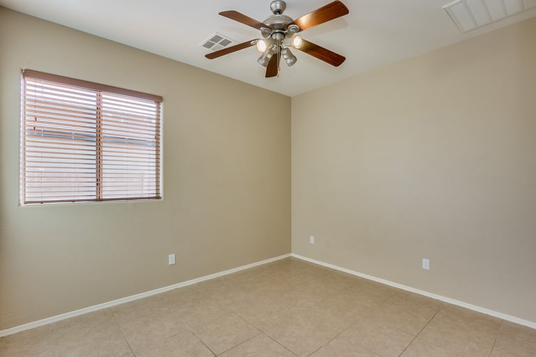 Photo 24 of 35 - 2358 S Rennick Dr, Apache Junction, AZ 85120