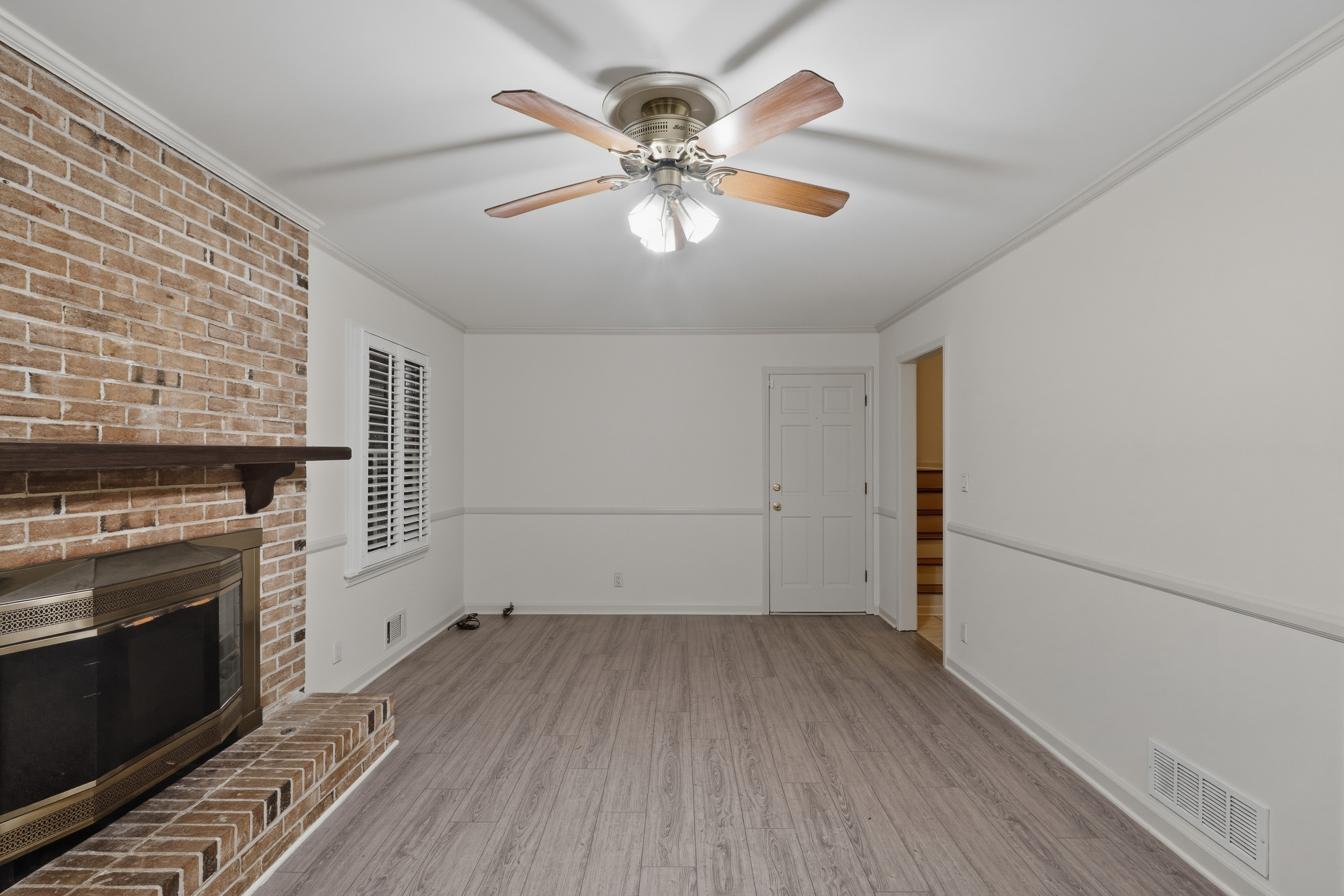 Photo 3 of 29 of 3969 Briaridge Cir, Atlanta, GA