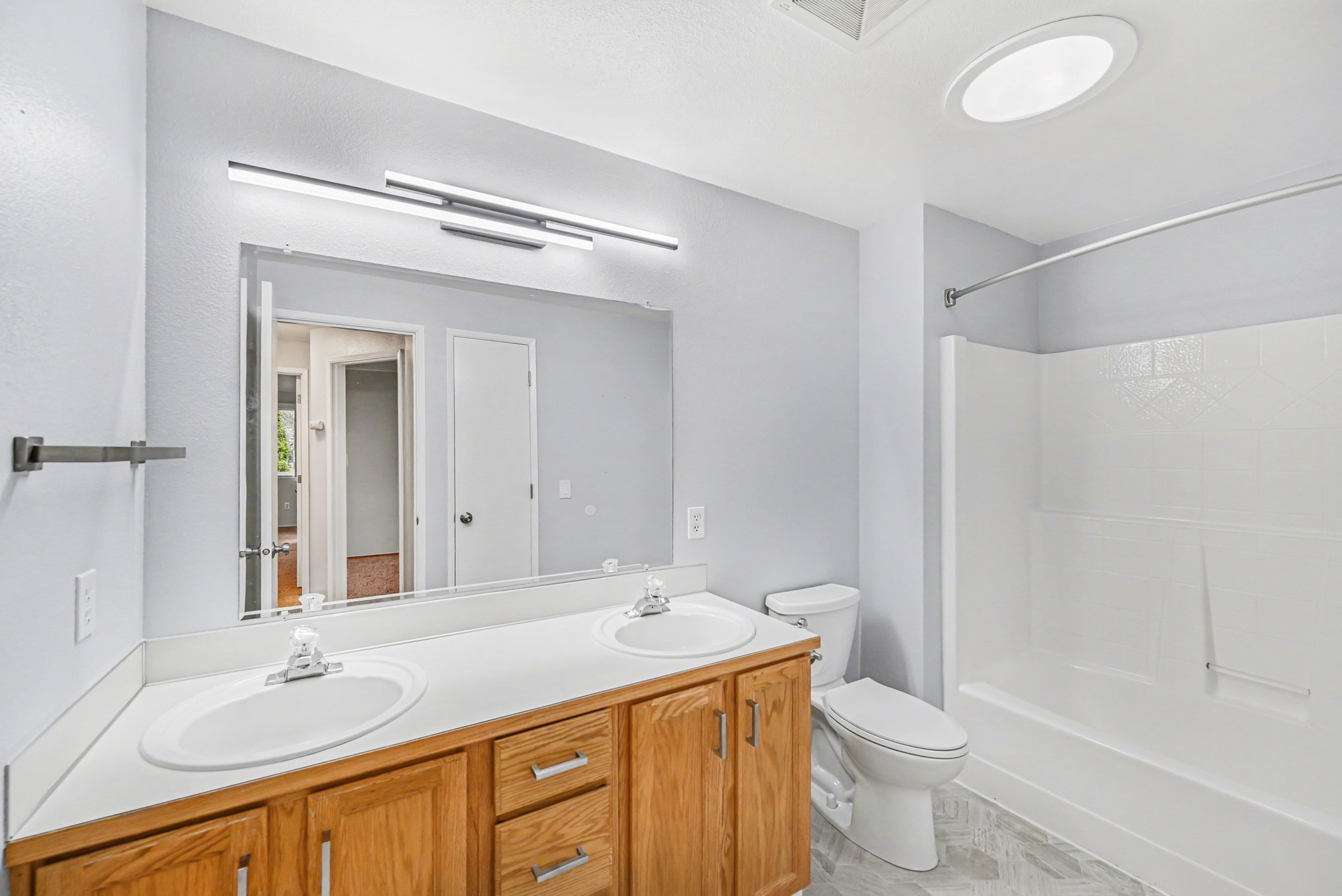 Photo 11 of 17 of 21016 68th Street Ct E, Bonney Lake, WA