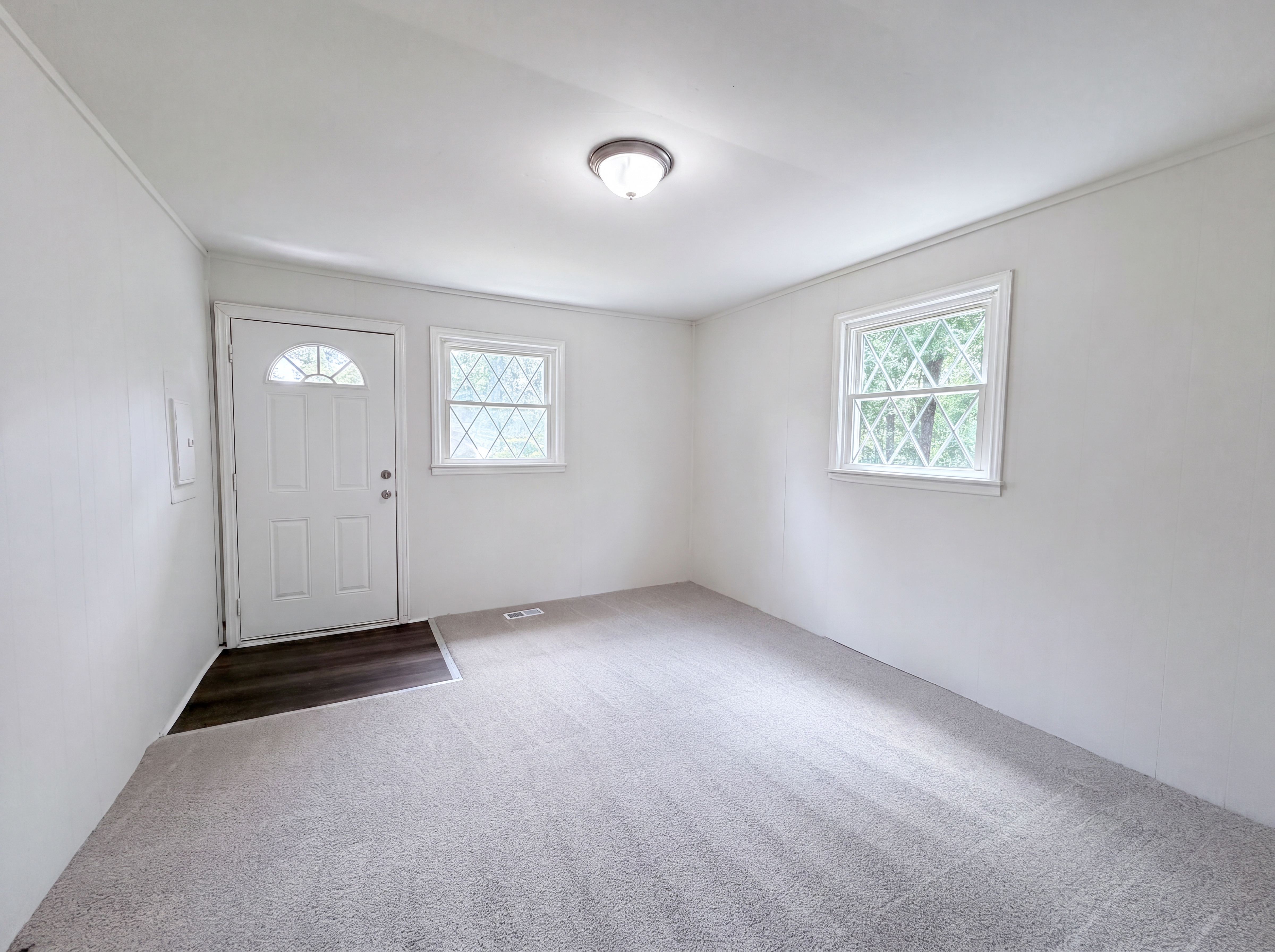 Photo 3 of 16 of 313 Black St, Cherryville, NC