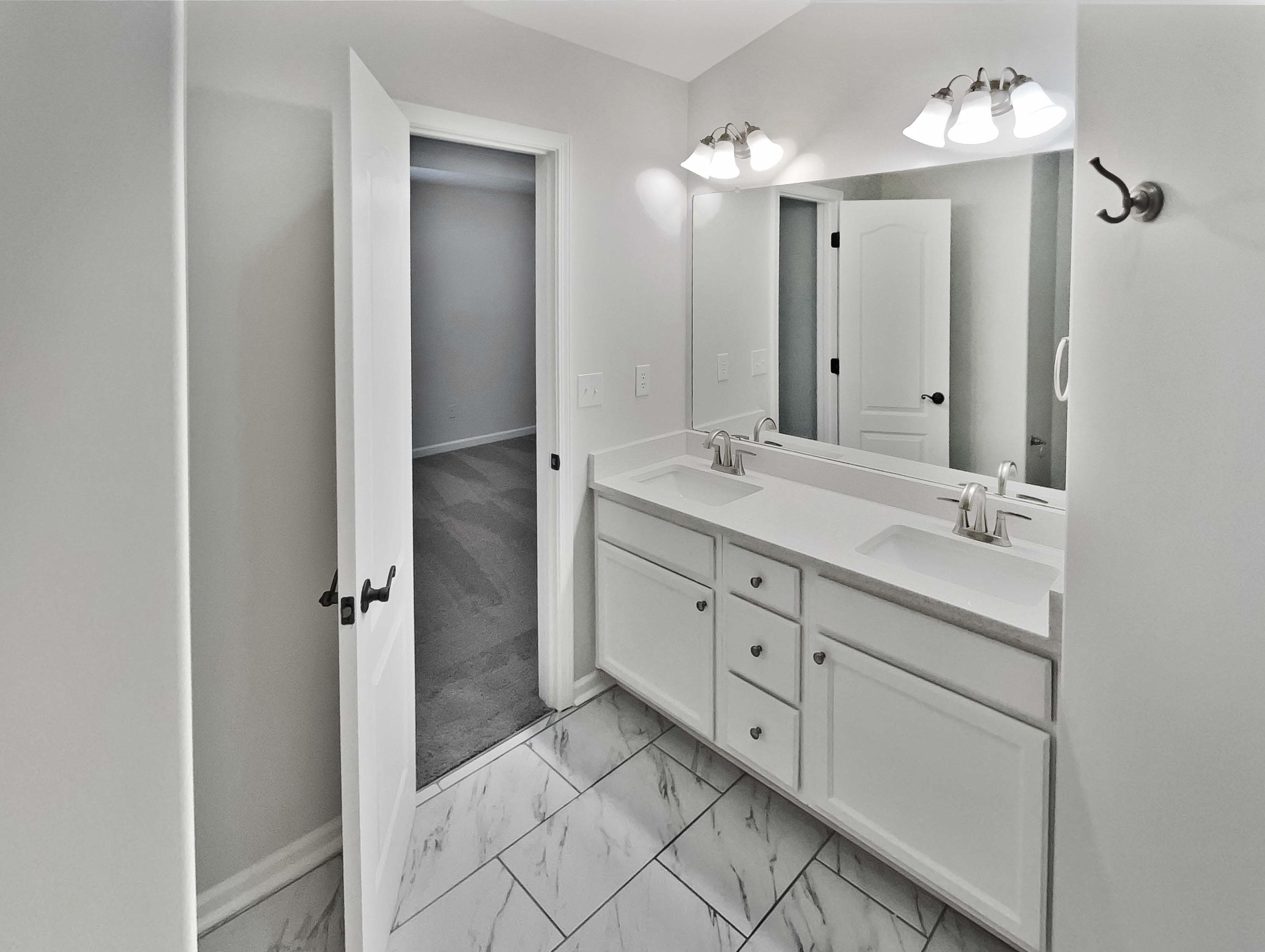 Photo 7 of 45 of 1235 Park Pass Way, Suwanee, GA