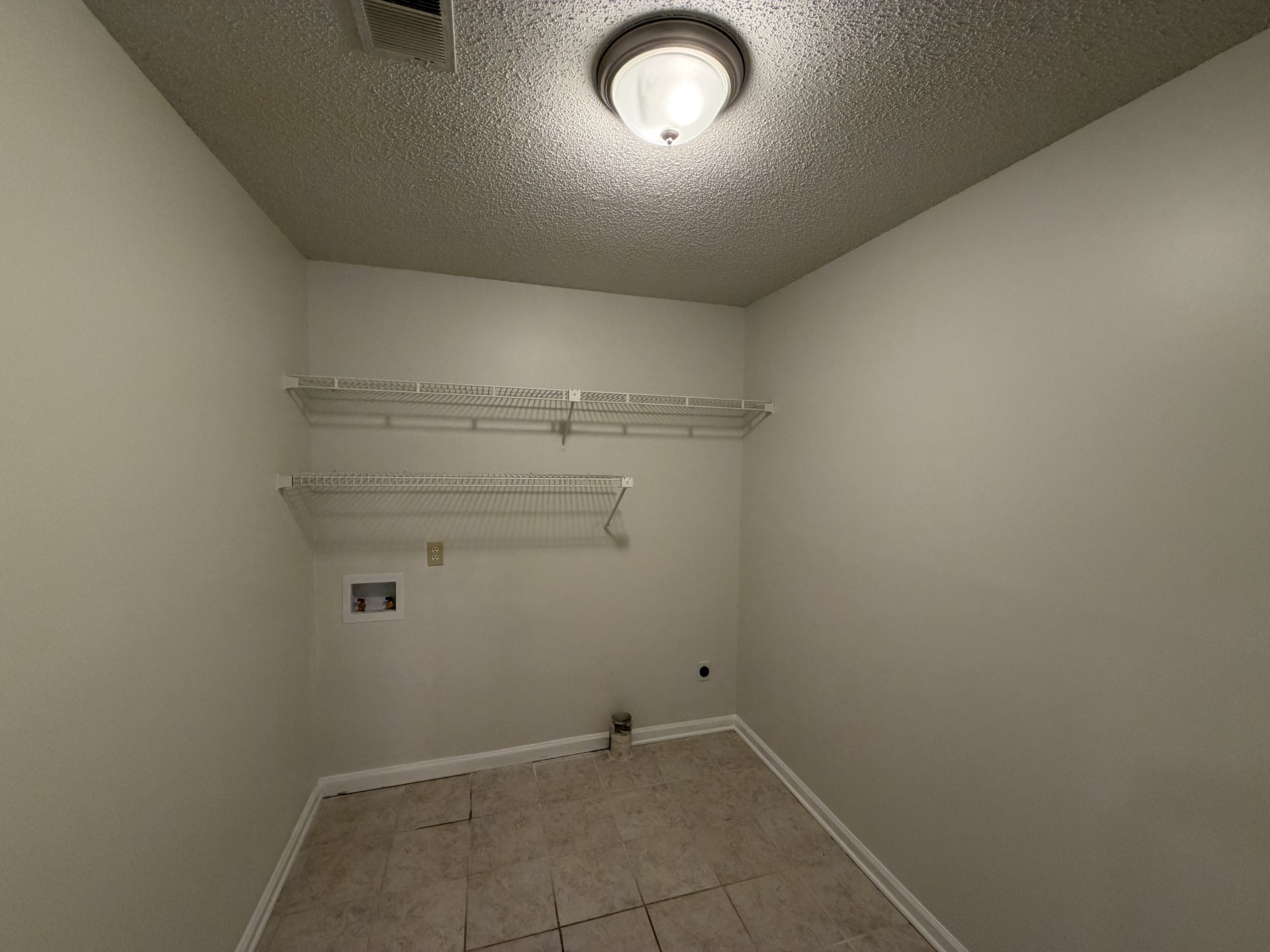 Photo 15 of 28 of 13 Stanford Ridge Ct, Irmo, SC